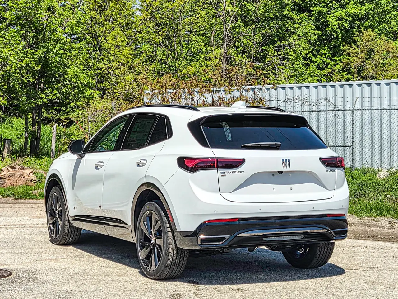 Buick Envision снимка Buick Envision
