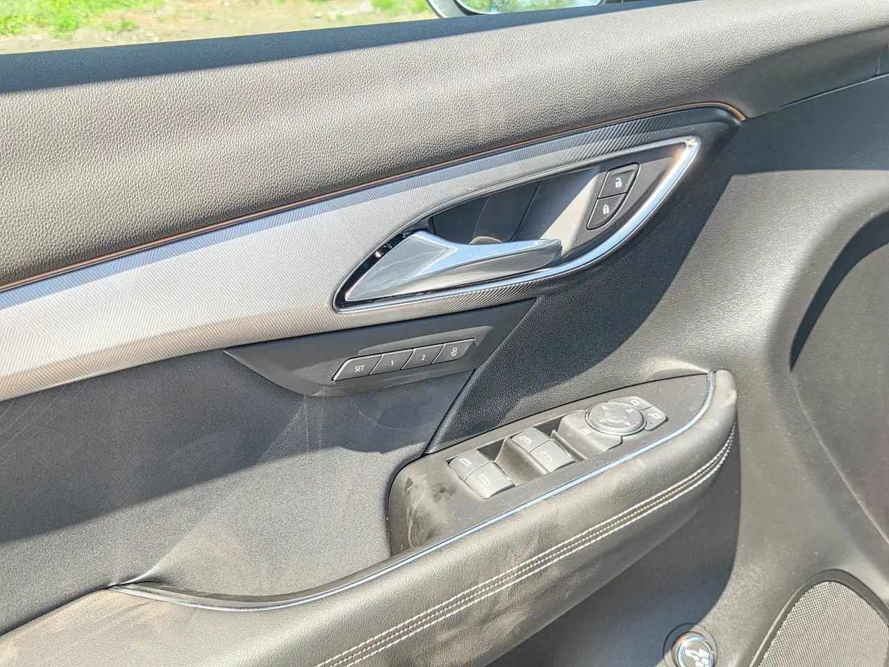 Buick Envision снимка Buick Envision