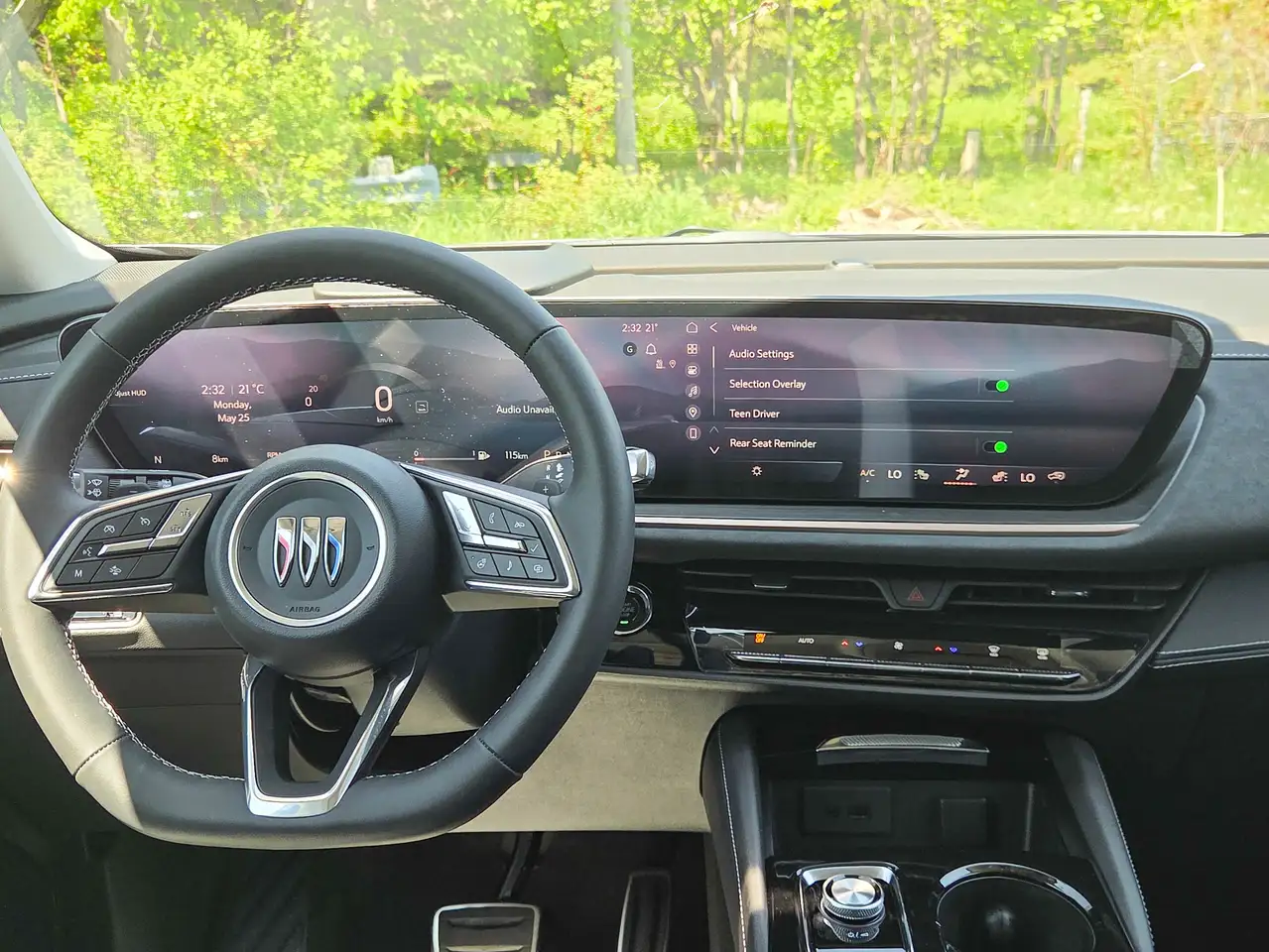 Buick Envision снимка Buick Envision
