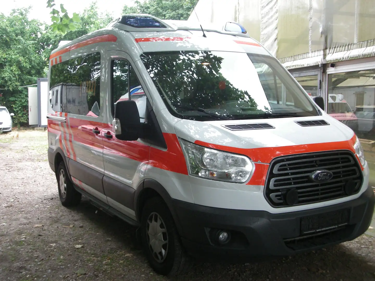Ford Transit Custom Krankenwagen Blanc - 1