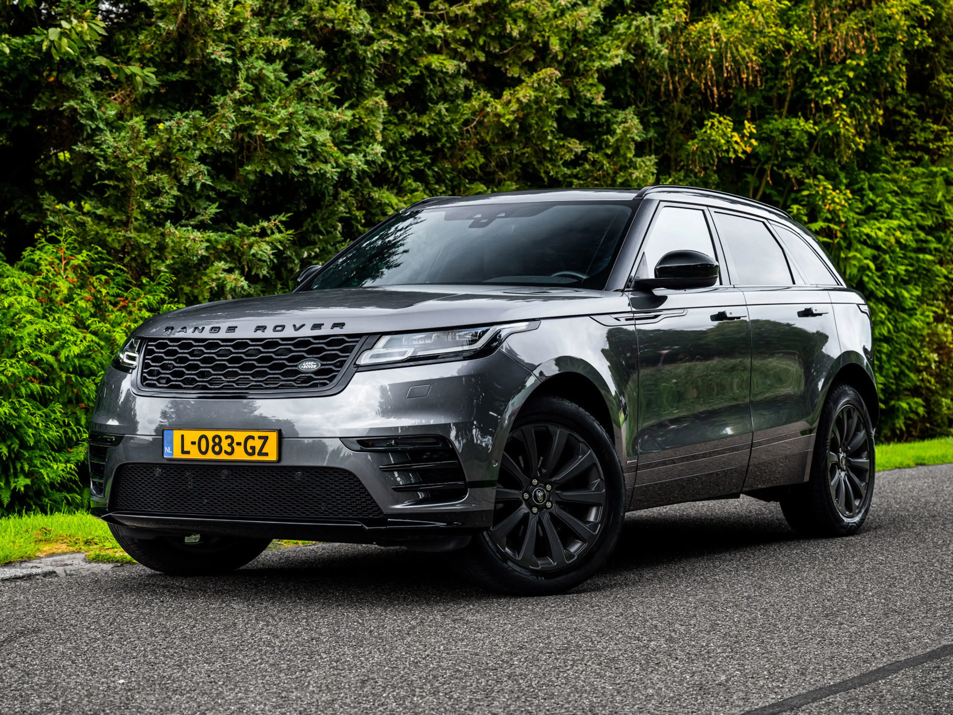 Land Rover Range Rover Velar 2.0 I4 Turbo AWD HSE