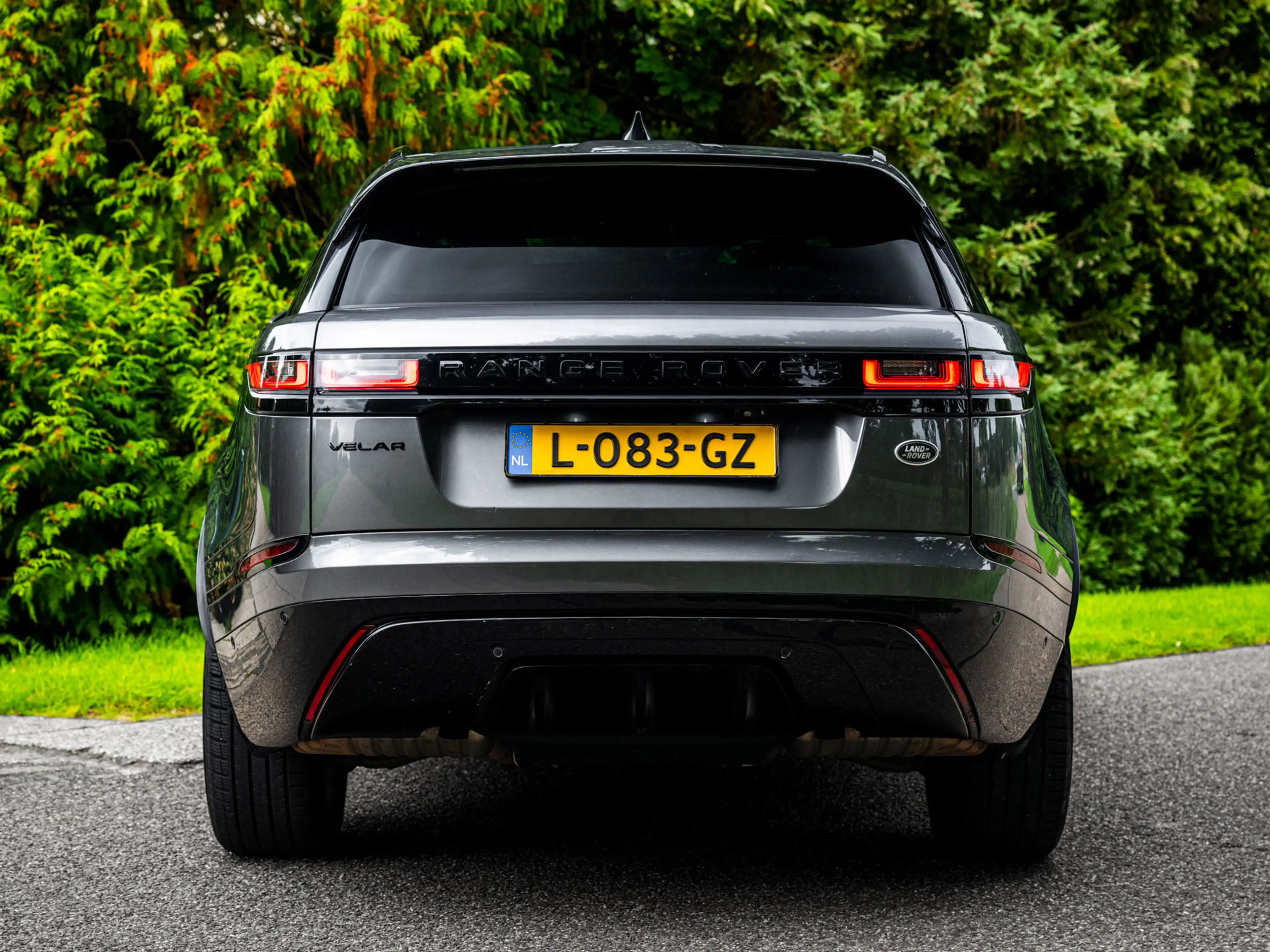 Land Rover Range Rover Velar 2.0 I4 Turbo AWD HSE — photo 5