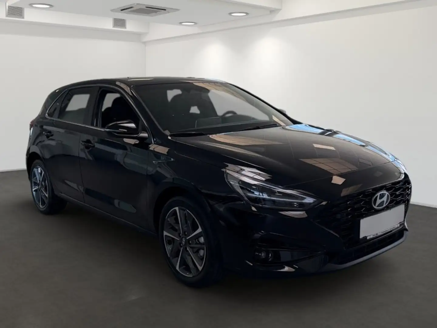 Hyundai i30 - PD GO Plus 1.0 T-GDI c6bu1-OO3/O6 Schwarz - 2