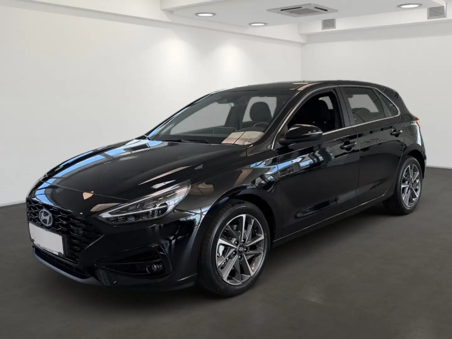 Hyundai i30 - PD GO Plus 1.0 T-GDI c6bu1-OO3/O6 Schwarz - 1