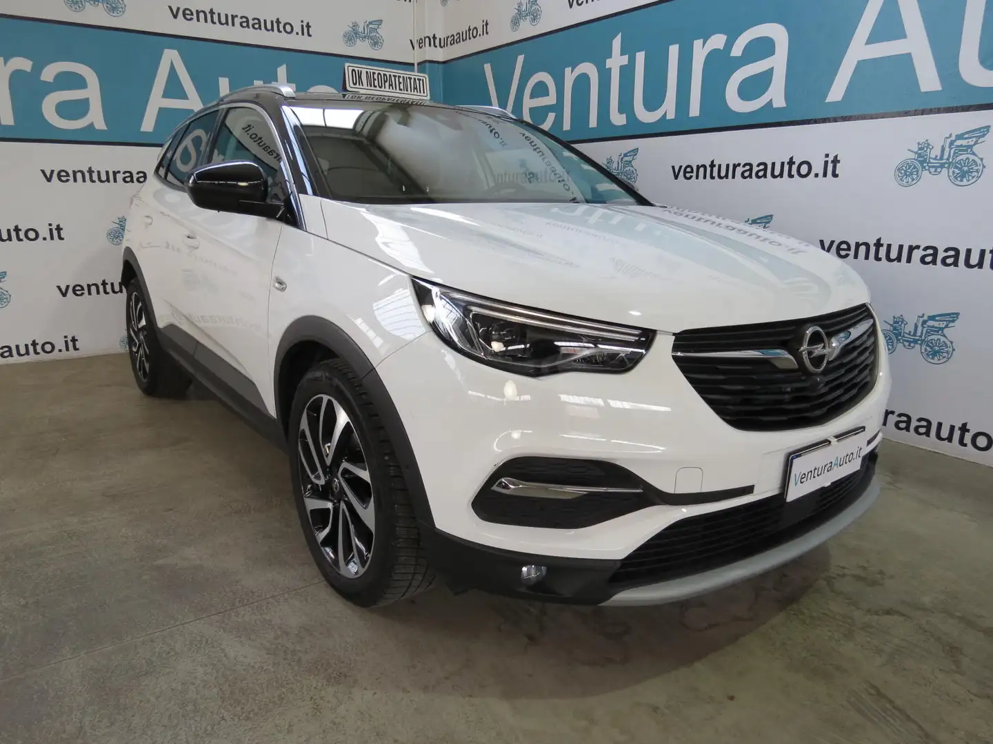 Opel Grandland X 1.6 CDTI 120 CV A/T ULTIMATE Blanc - 1