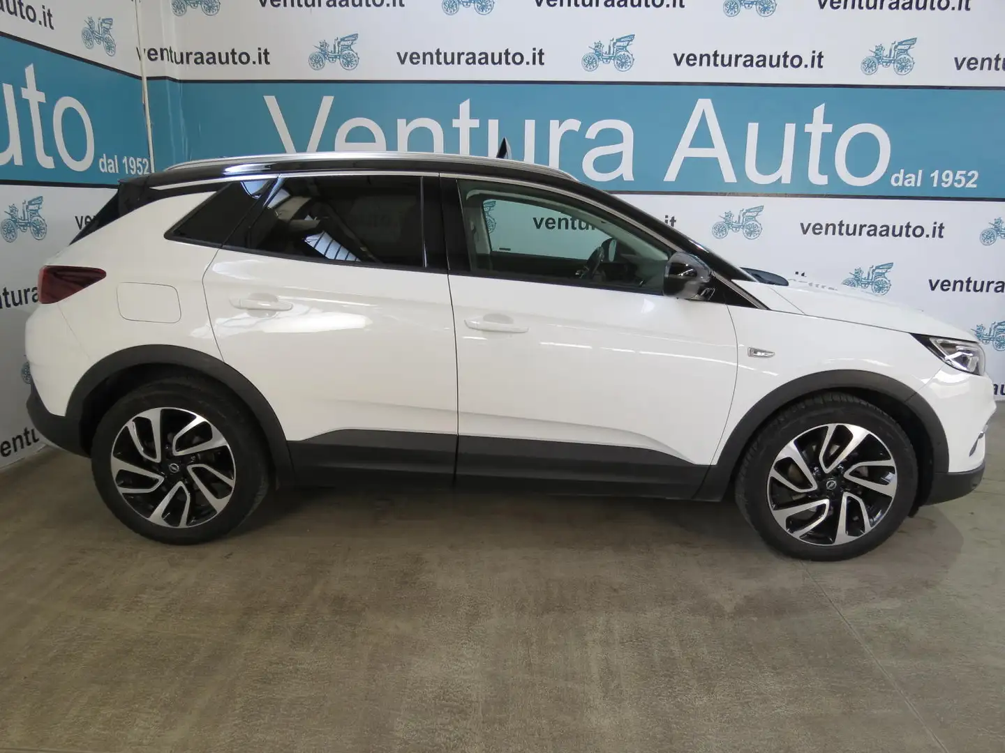 Opel Grandland X 1.6 CDTI 120 CV A/T ULTIMATE Blanc - 2