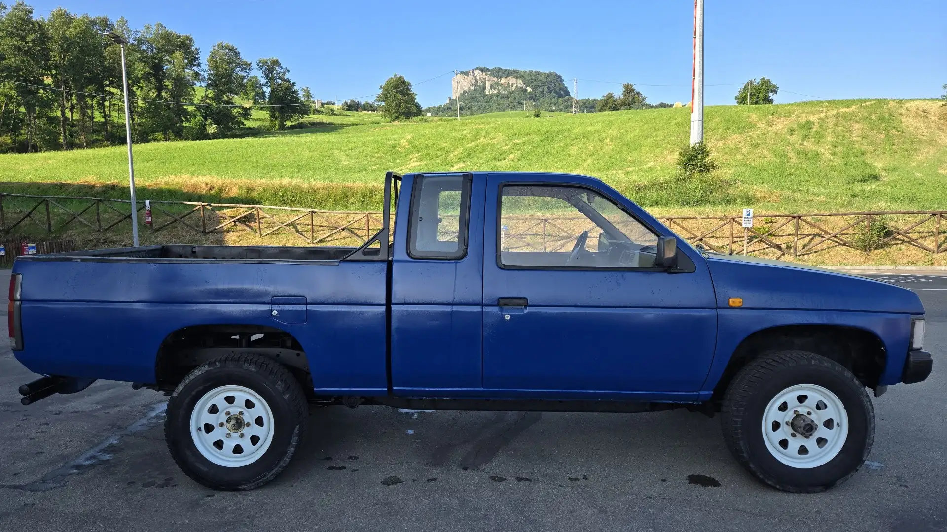 Nissan King Cab CON MOTORE DEL TERRANO 2700 CON SOLI 155000 KM CER Bleu - 1
