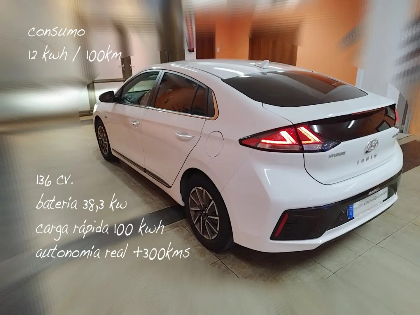 Hyundai IONIQ EV 100kW Tecno Blanco - 2