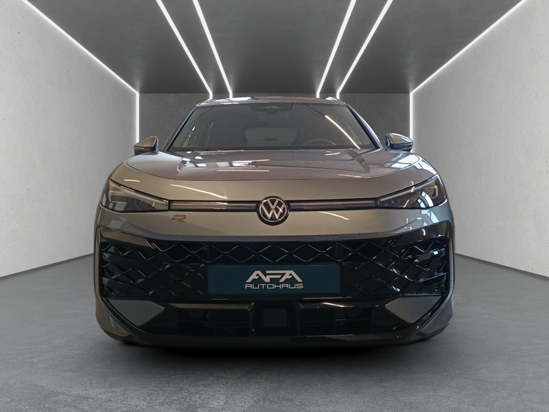 Volkswagen T-Roc R-Line 1.5 l eTSI *RFK*Klima*Shzg* — photo 5