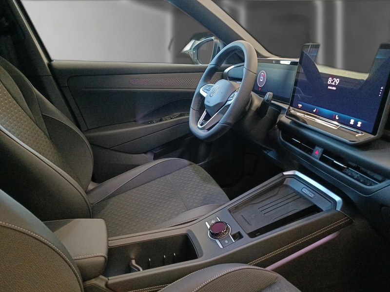 Volkswagen T-Roc R-Line 1.5 l eTSI *RFK*Klima*Shzg* — photo 14