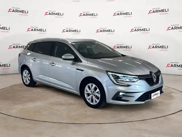 Renault Megane view 5
