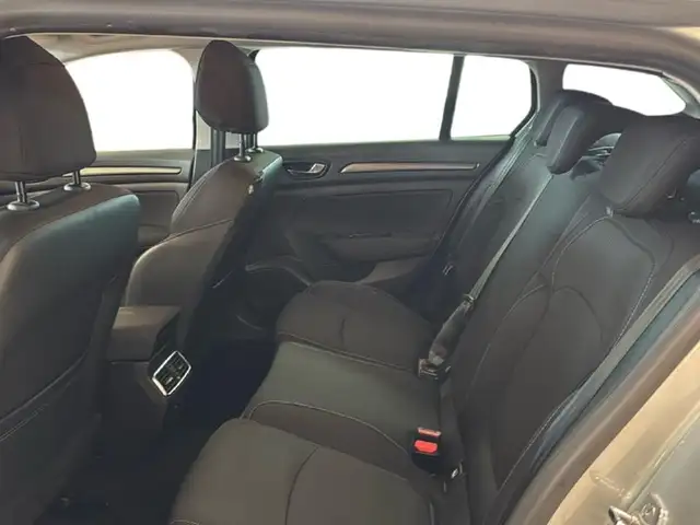 Renault Megane view 15