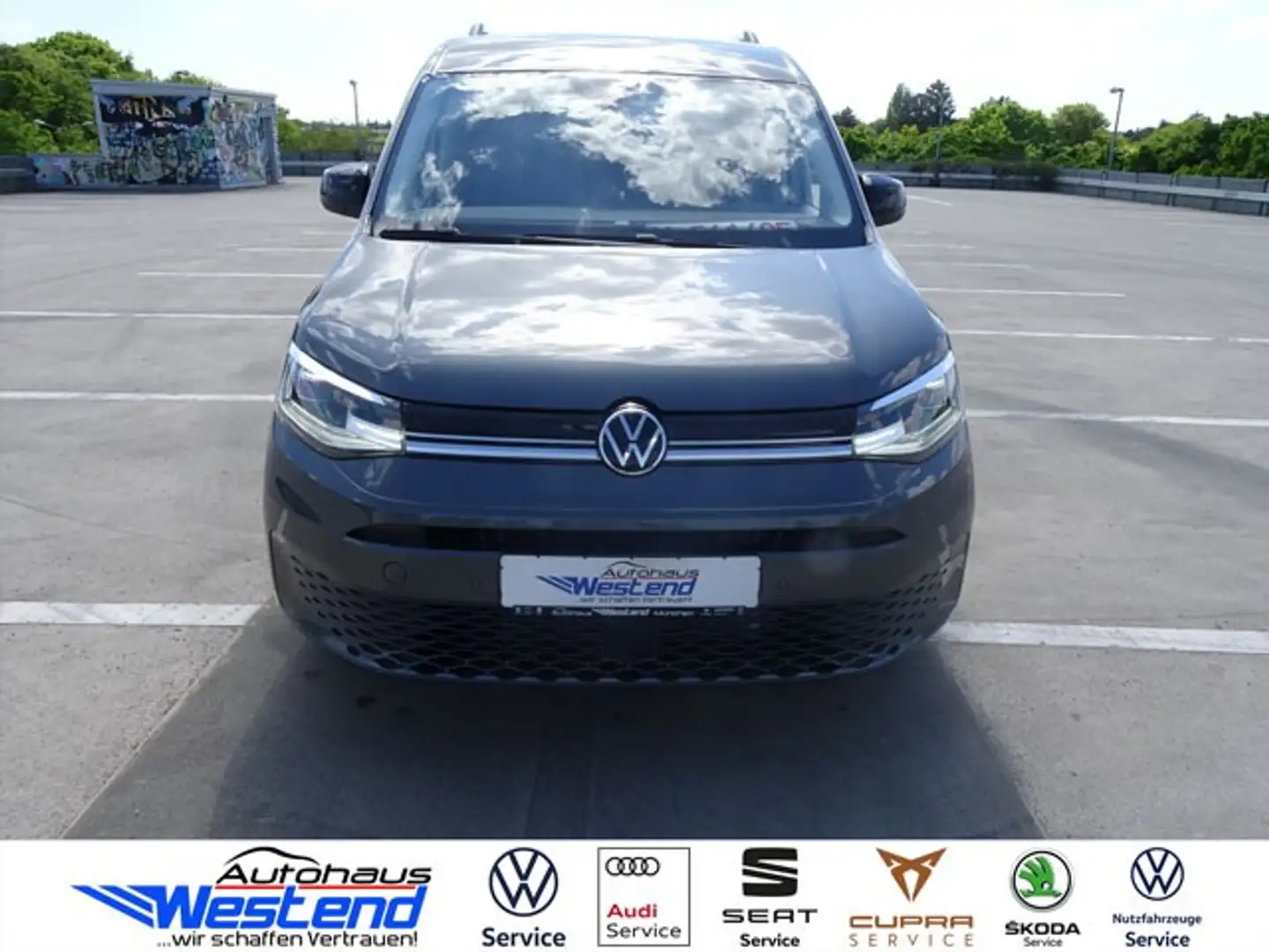 Volkswagen Caddy Maxi Kombi Style 1.5l TSI 85kW DSG 7 Sitze LR Navi Grau - 1
