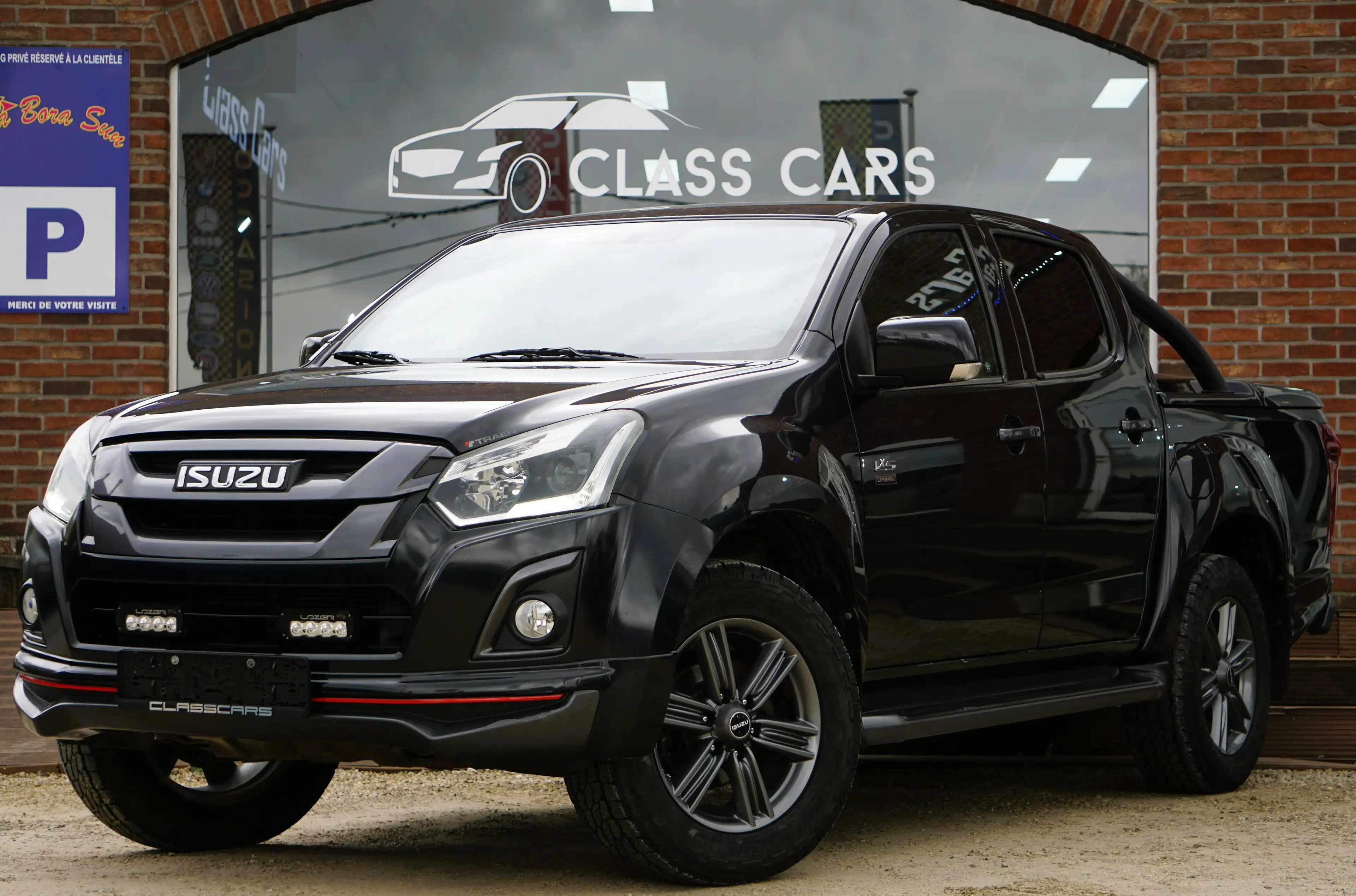 Isuzu D-Max 1.9 Turbo D 4WD LSX BOITE-AUTO NAVI CAM CRUISE