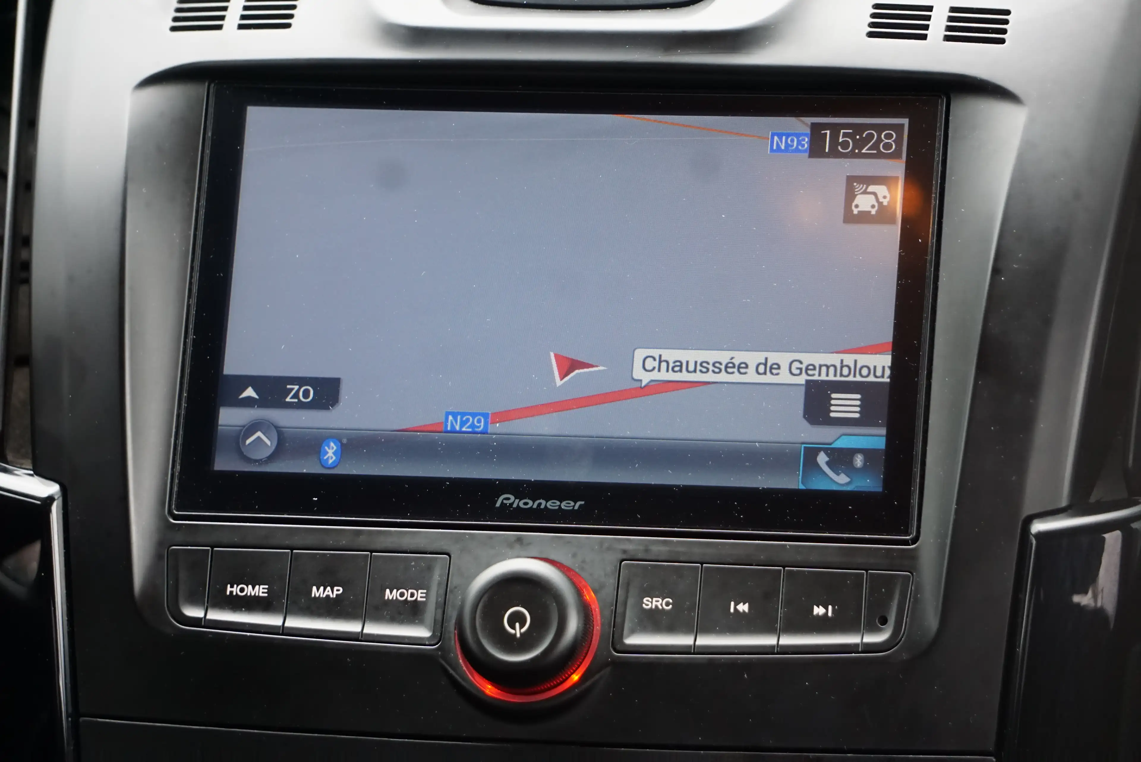 Isuzu D-Max 1.9 Turbo D 4WD LSX BOITE-AUTO NAVI CAM CRUISE — photo 14