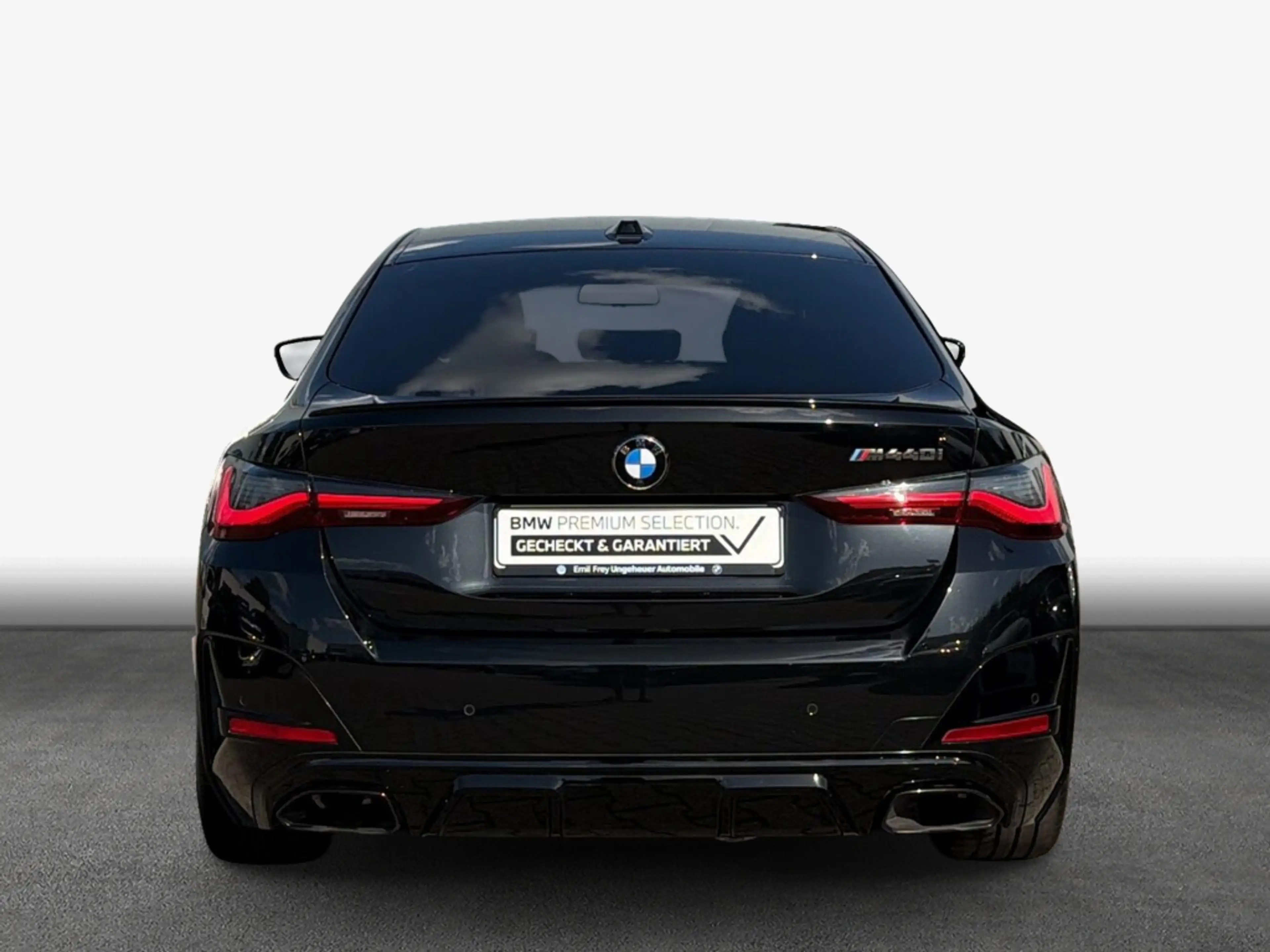 BMW M4 i xDrive Gran Coupe, AHK, Glasdach — photo 6