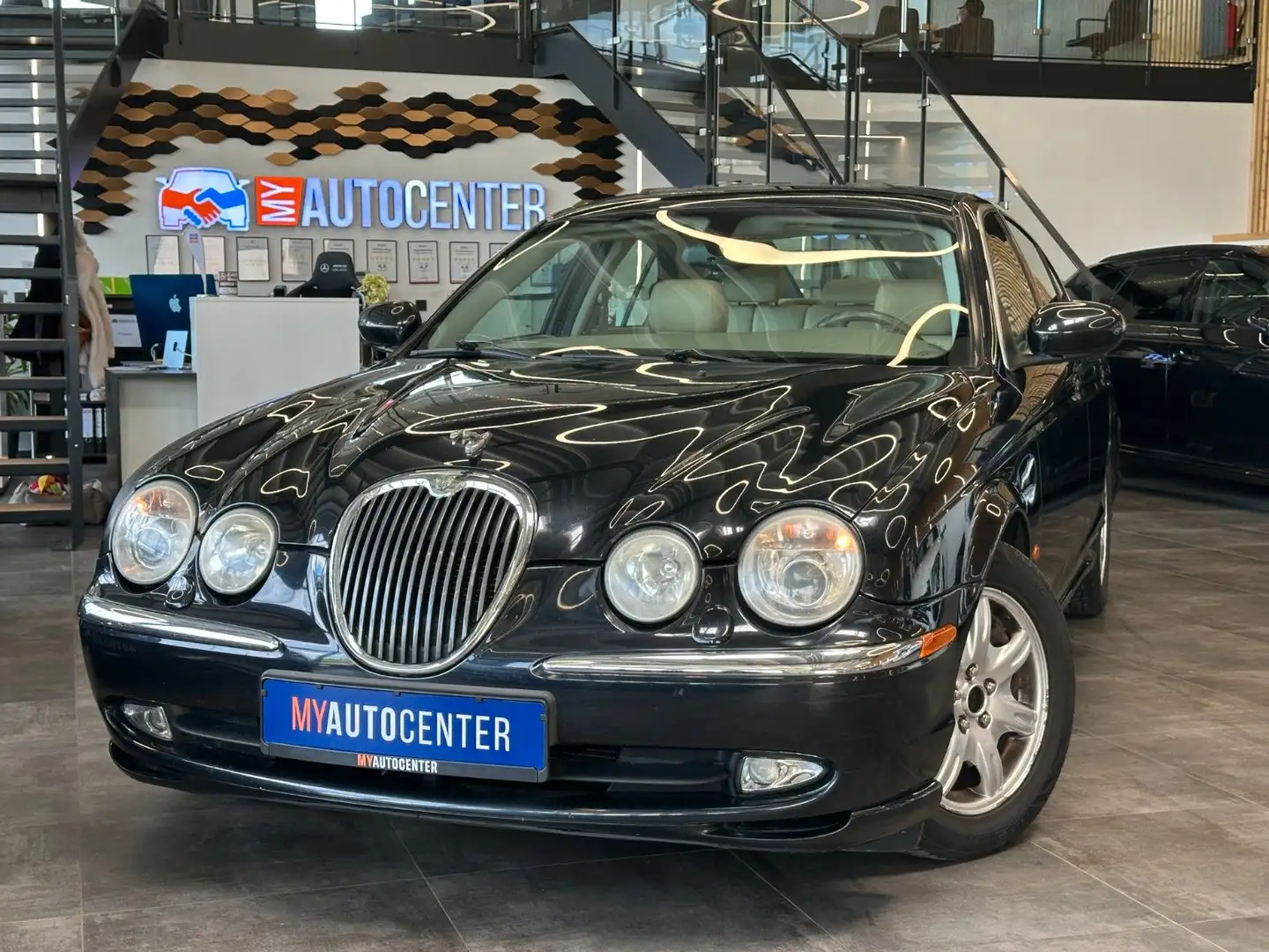 Jaguar S-Type 3.0 V6 Executive *TÜV03/27*Xenon*Navi* Schwarz - 1