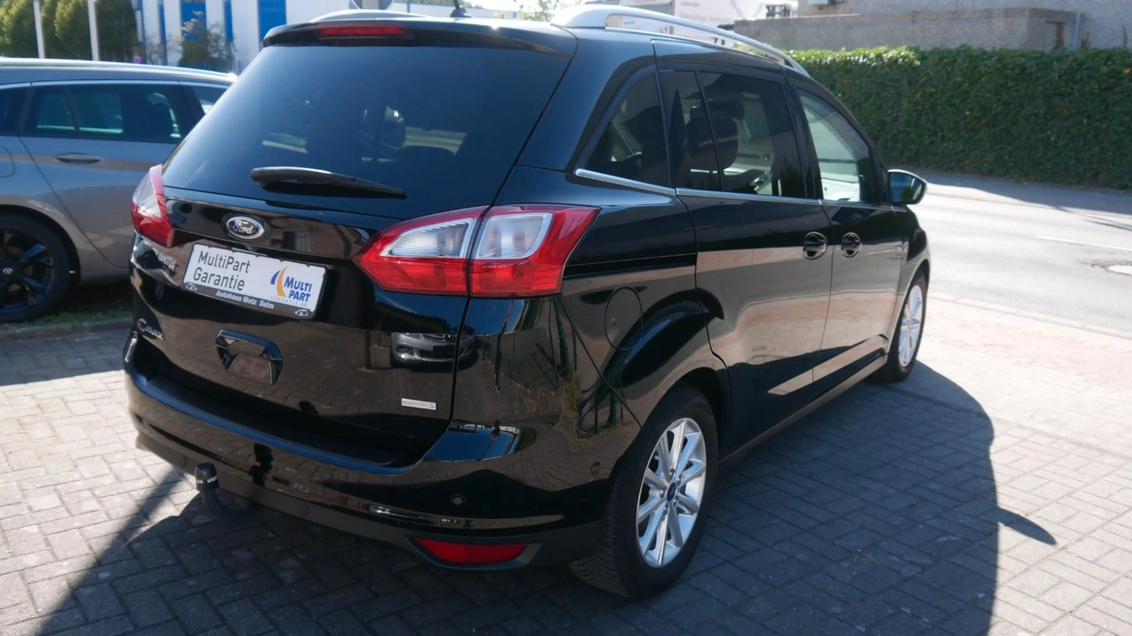 Ford Grand C-Max Titanium — photo 5