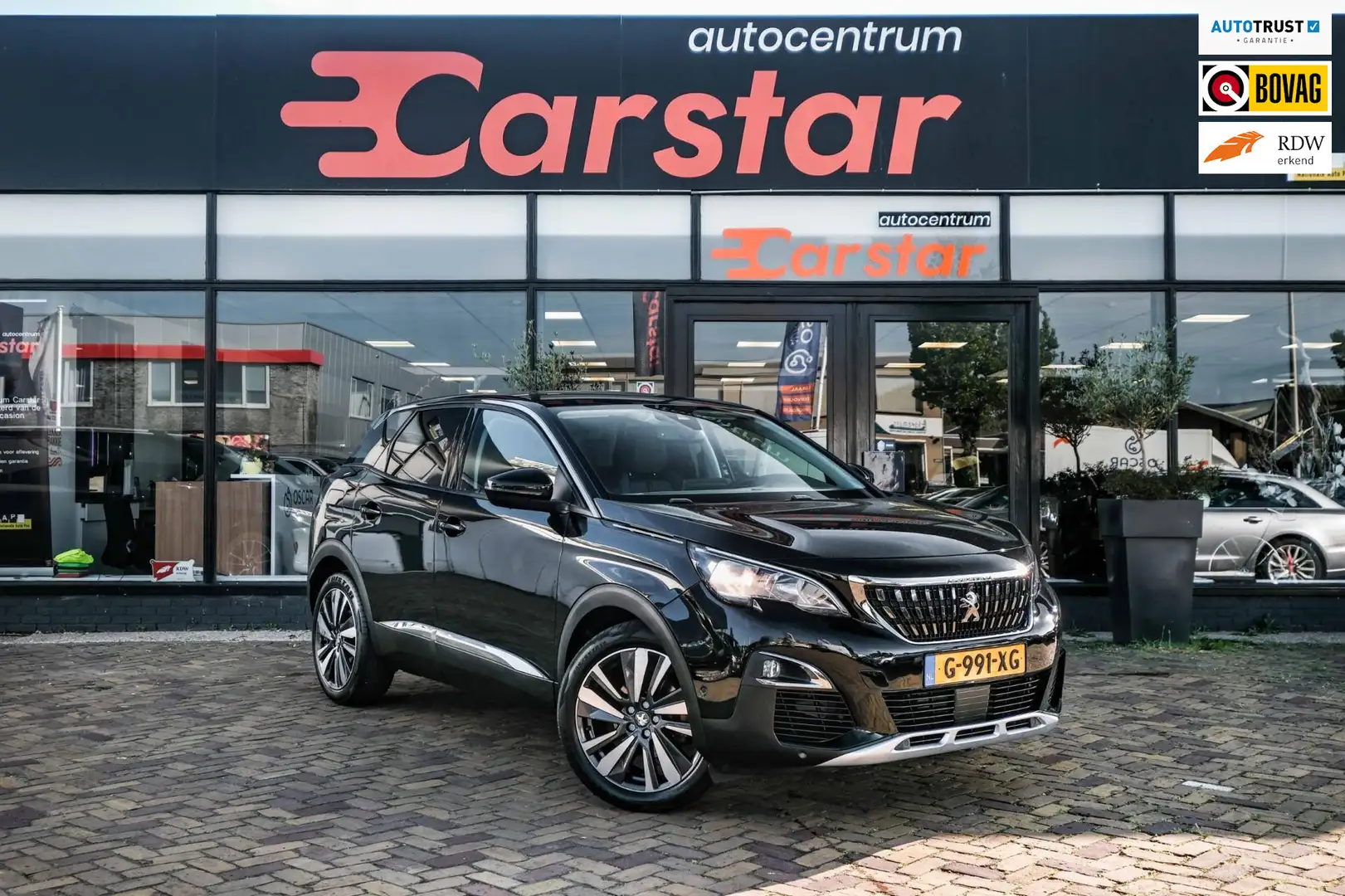 Peugeot 3008 1.2 PureTech Blue Lease Premium|Navi|Cruise|Camera Fekete - 1