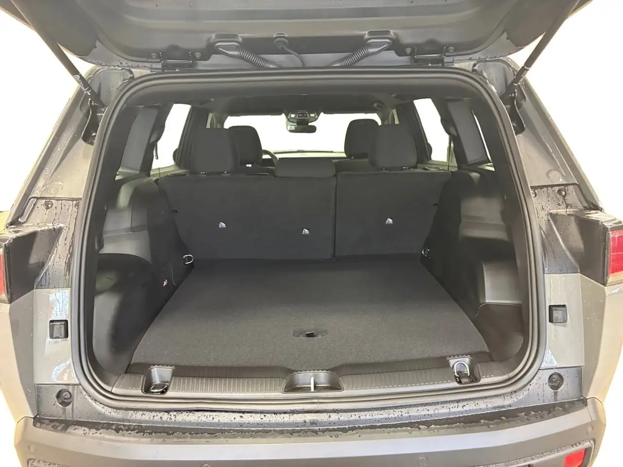 Jeep Cherokee снимка Jeep Cherokee