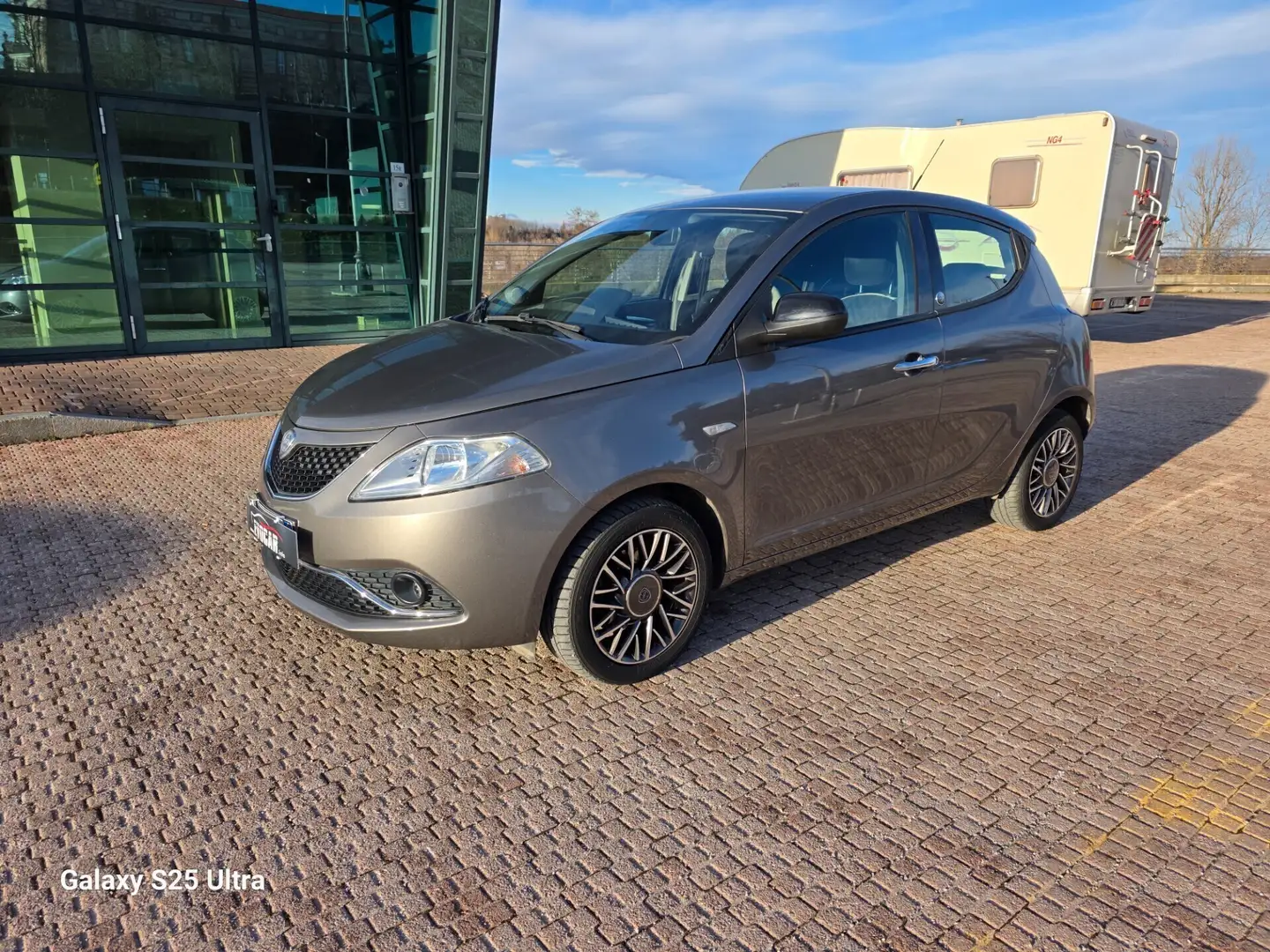 Lancia Ypsilon Ypsilon 1.2 GPL ritiro usato7scambio Grau - 1