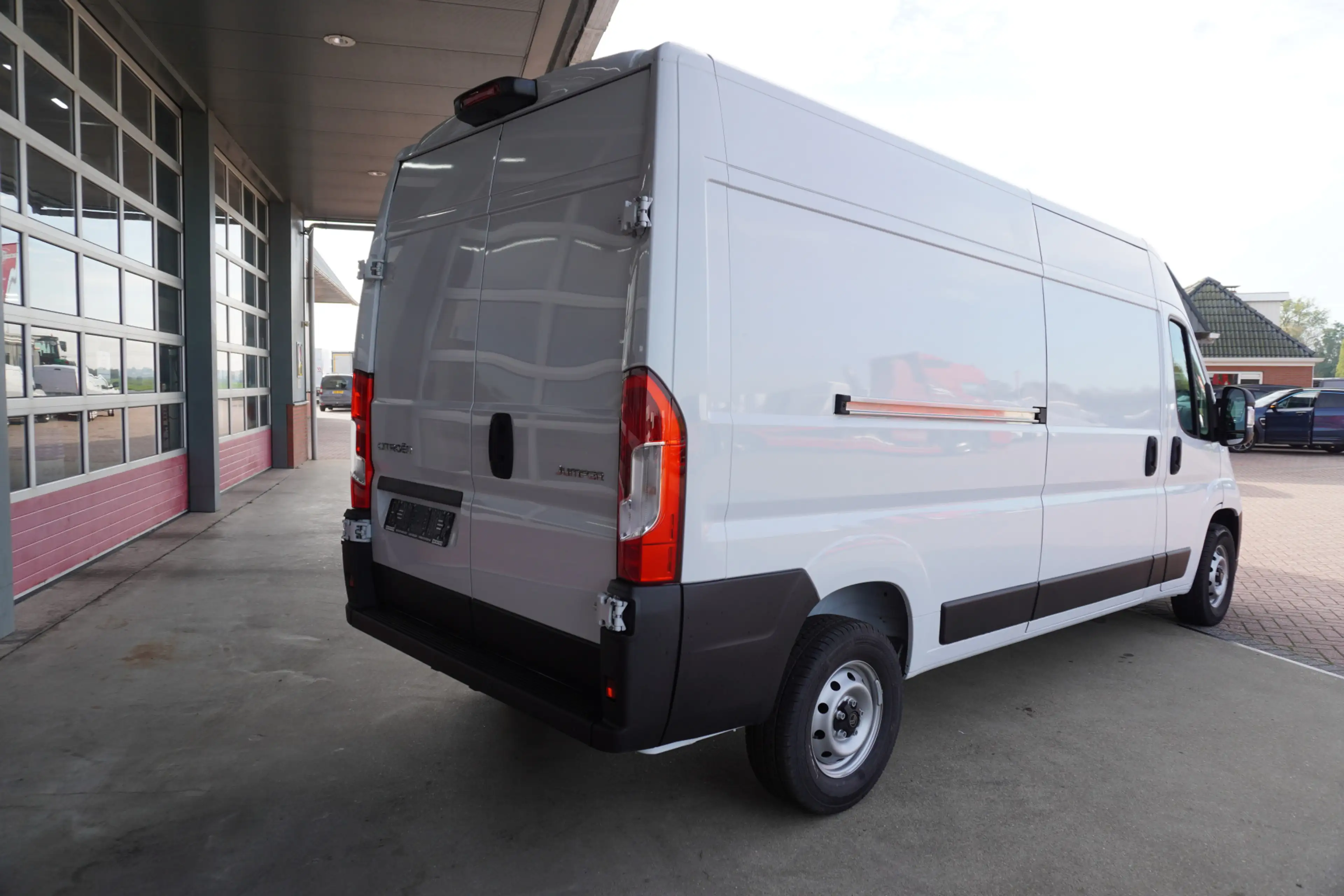 Citroen Jumper 2.2 BlueHDi 140PK L3H2 Climate | Navi | Cruise | C — photo 4