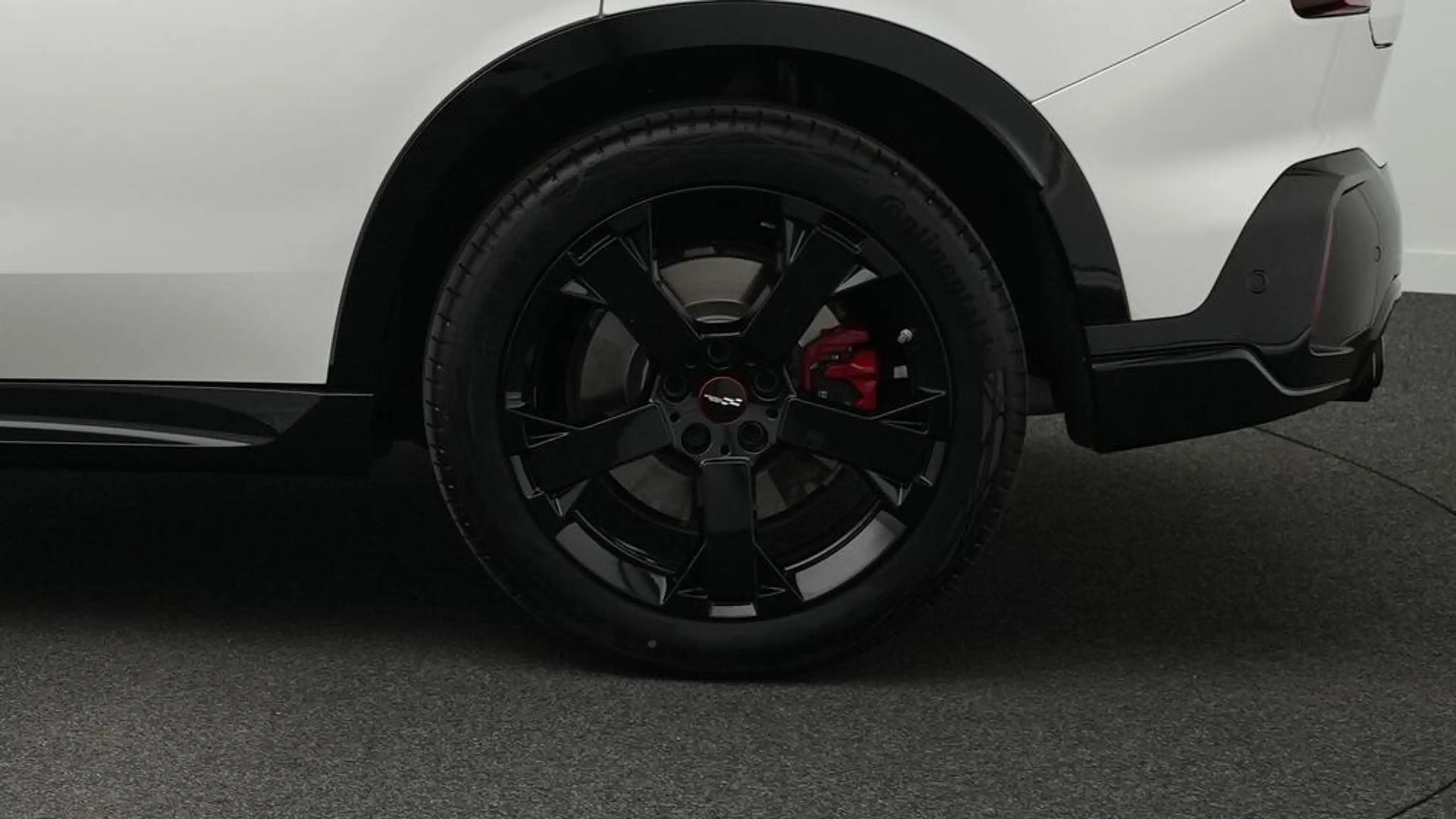 MINI JCW Countryman All4 John Cooper Works Trim — photo 11