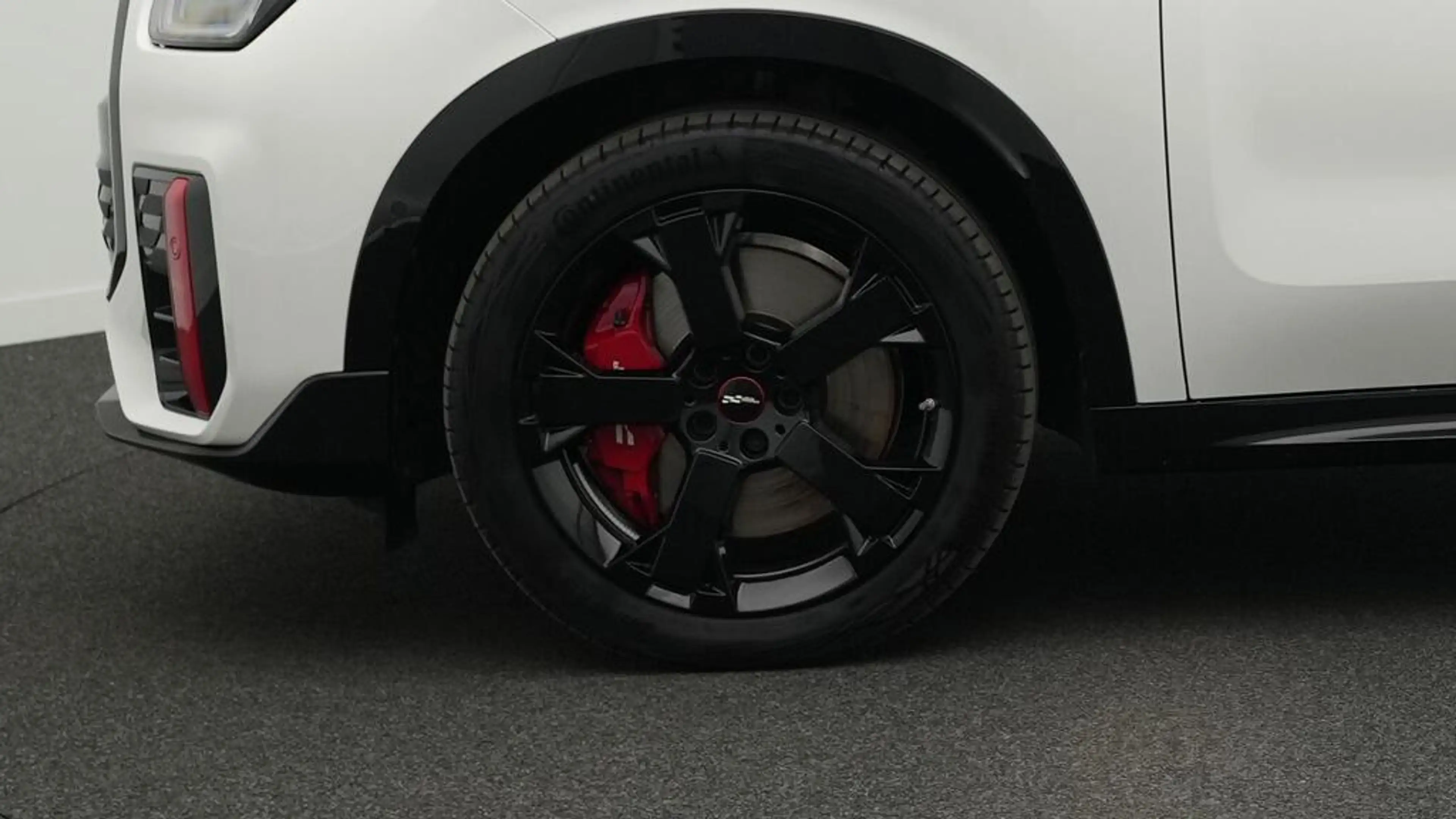 MINI JCW Countryman All4 John Cooper Works Trim — photo 12