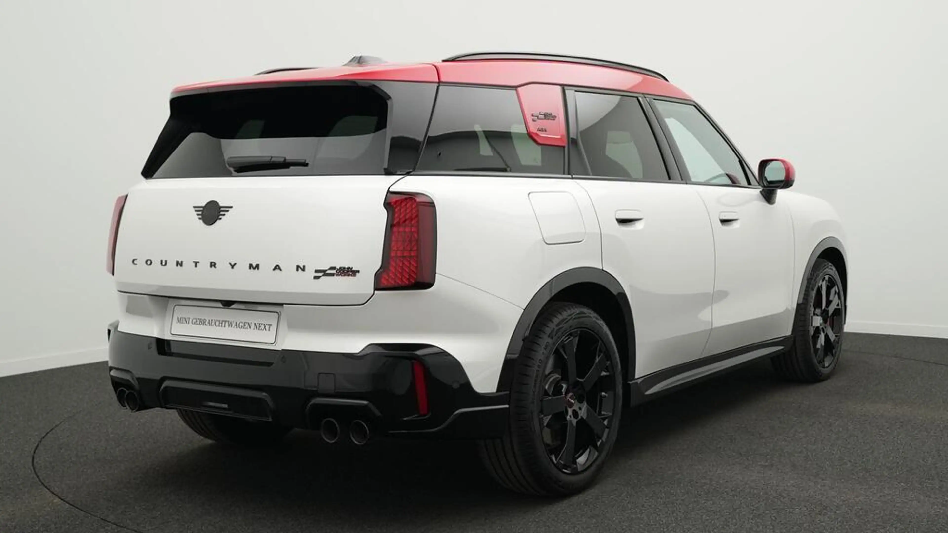 MINI JCW Countryman All4 John Cooper Works Trim — photo 4