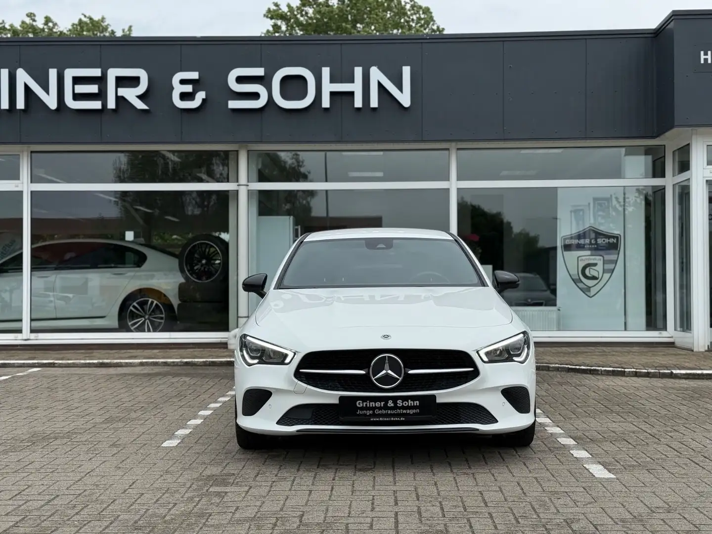 Mercedes-Benz CLA 220 d Coupe,Ambiente,R-Kamera,T-Leder.AHK Weiß - 2