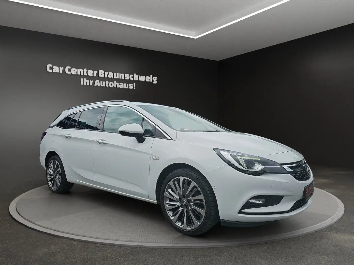 Opel Astra ST 1.6 CDTI Dynamic Automatik Weiß - 2