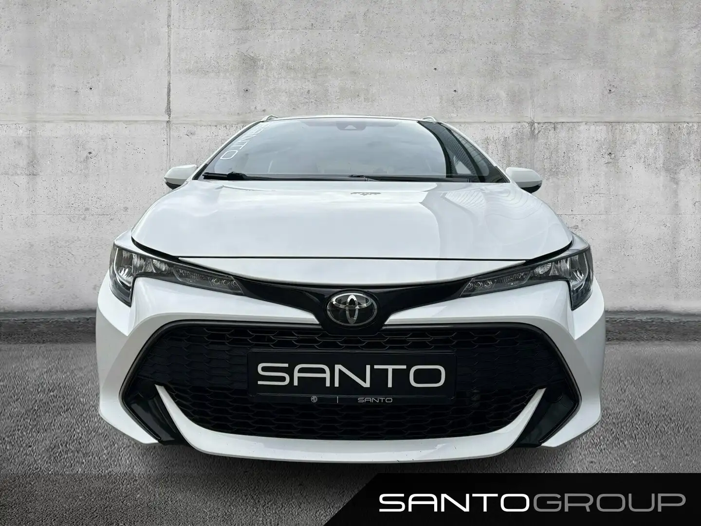 Toyota Corolla Touring Sports 1.2T Comfort AHK Klima BT MFL Bílá - 2