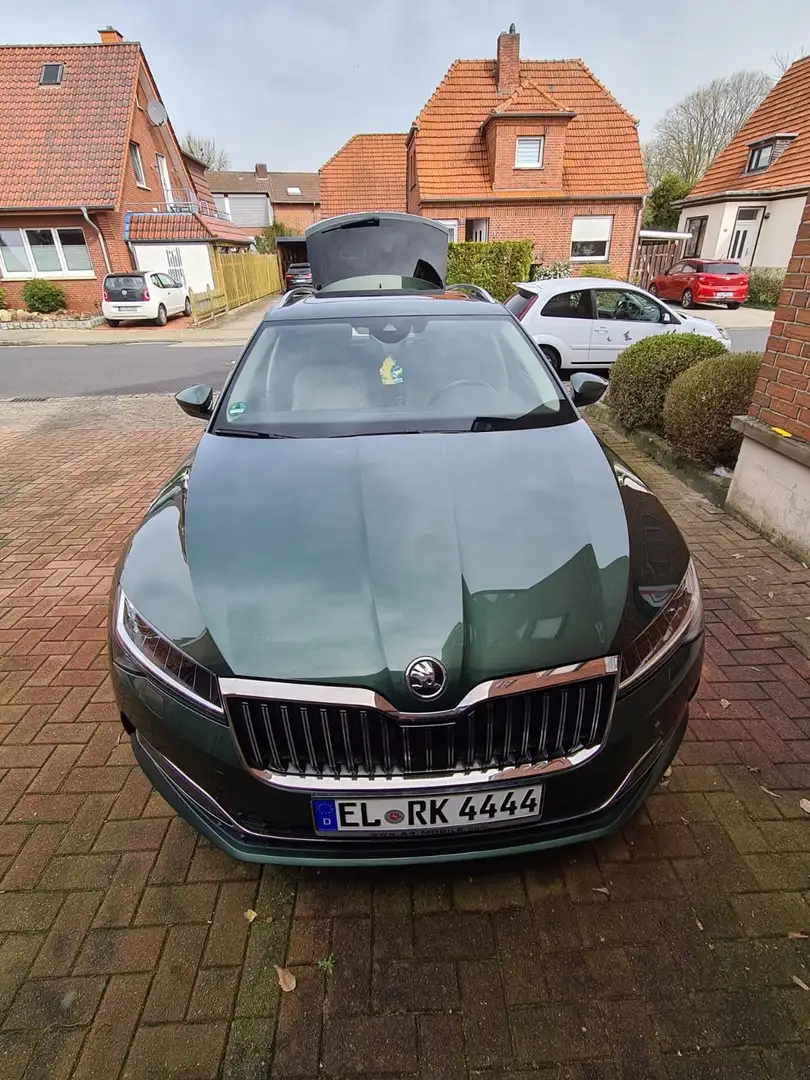 Skoda Superb Combi 2.0 TDI 4x4 DSG Premium Edition - 2