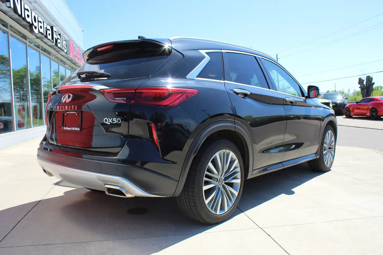 Infiniti QX50 снимка Infiniti QX50