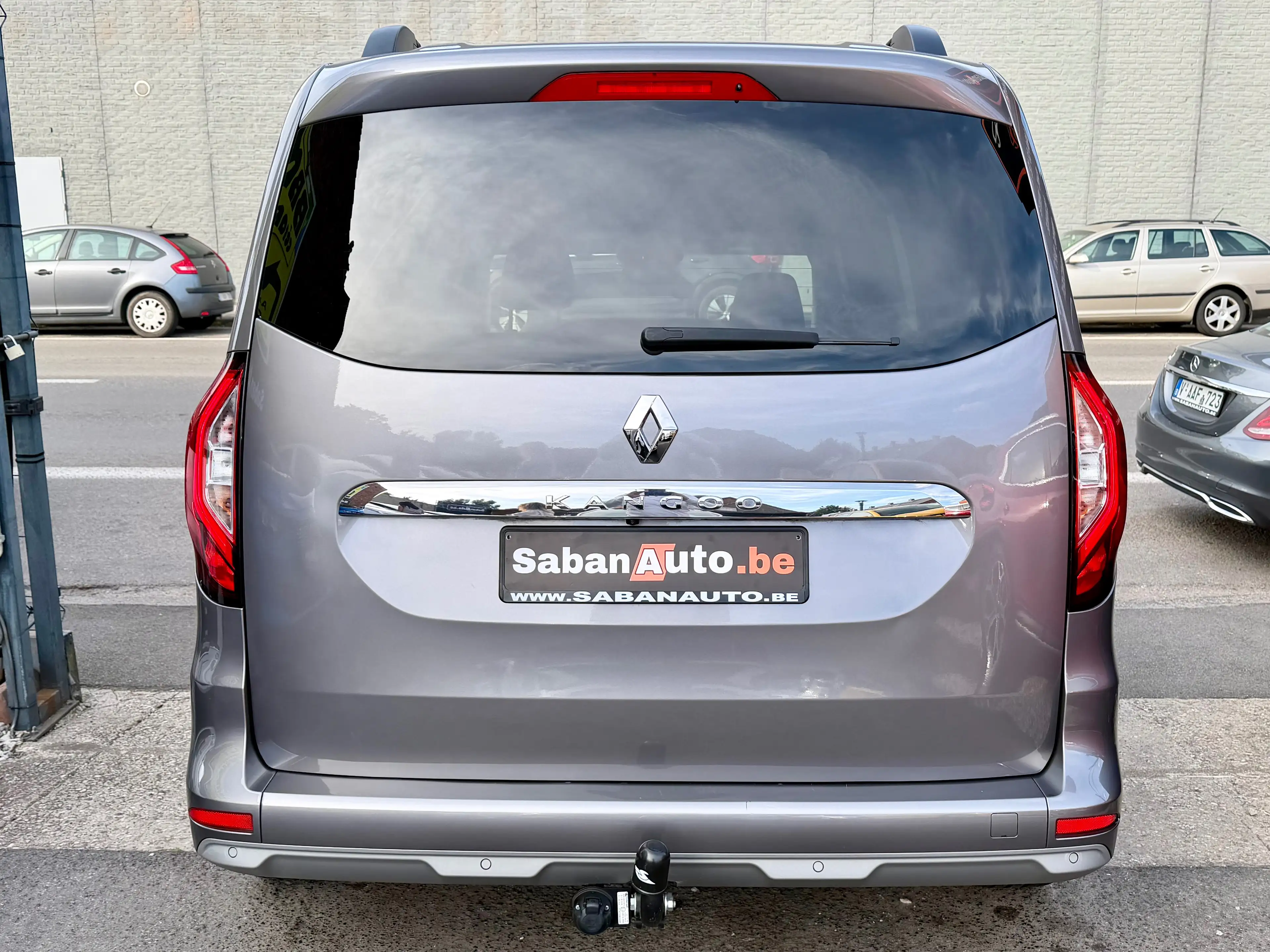 Renault Kangoo Kangoo 1.5 Blue dCi ° FULL LED ° NAVI ° CAMERA ° CUIR ° GARANTI 12 MOIS !!! — photo 3