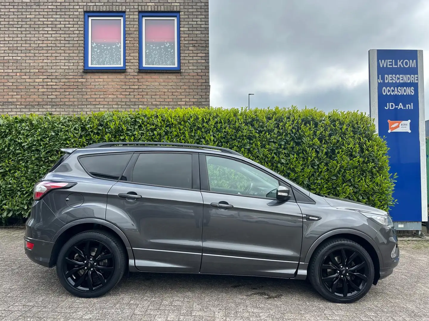 Ford Kuga 1.5 EcoBoost ST Line Climate C, Cruise C, Navigati Gris - 2