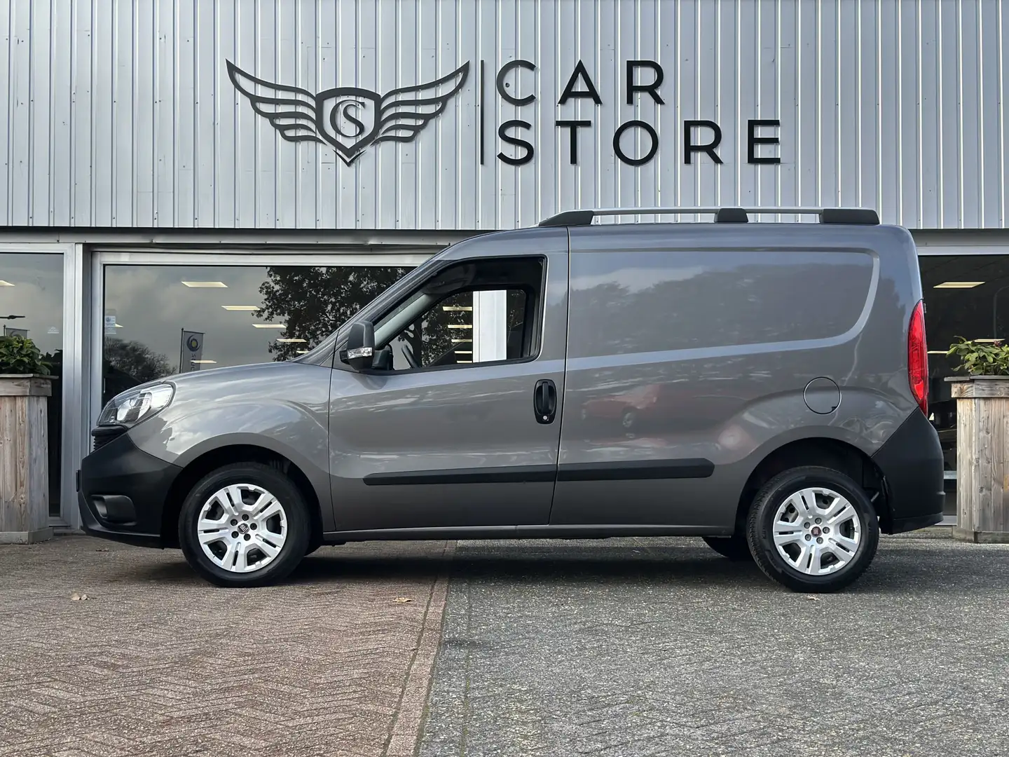 Fiat Doblo Cargo 1.3 MJ L1H1 Actual |AIRCO|ELK.RAMEN|TREKHAAK Grijs - 2