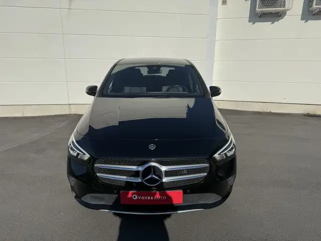 Mercedes-Benz B Class view 2
