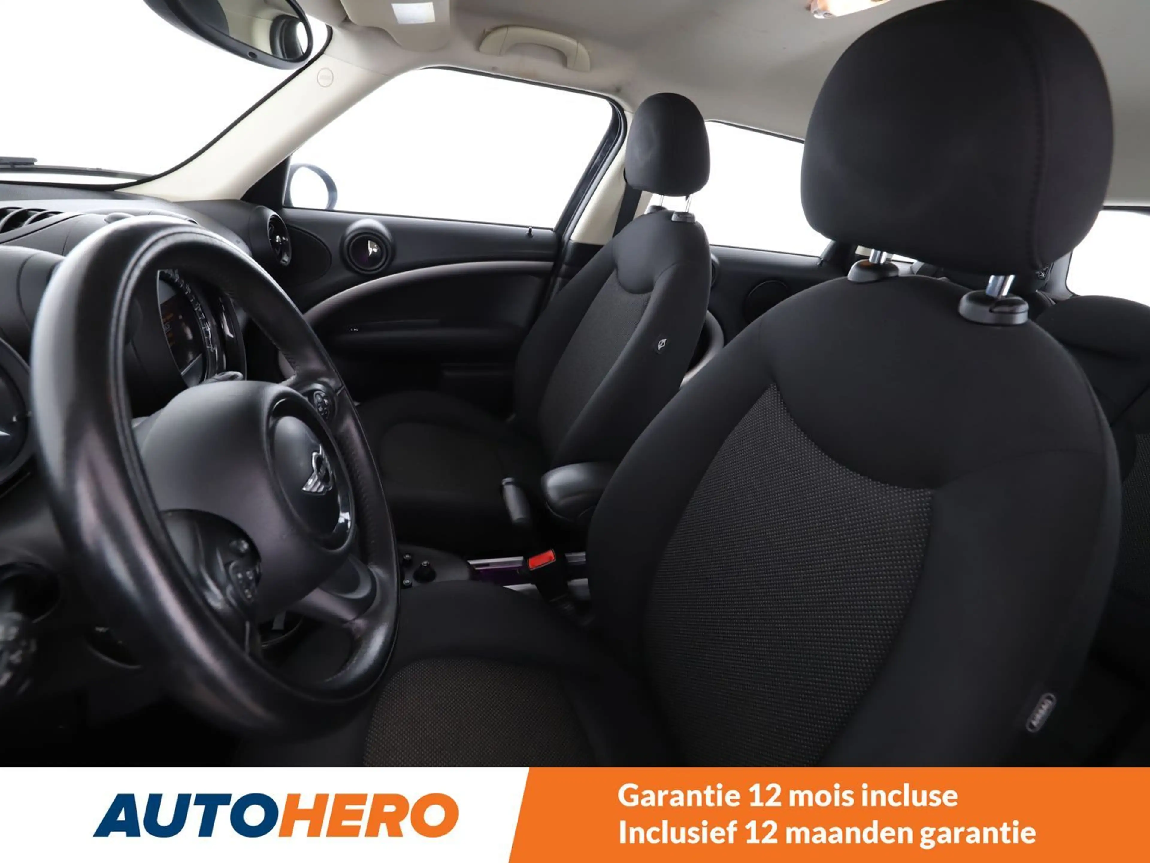 MINI Cooper D Countryman Cooper D — photo 13
