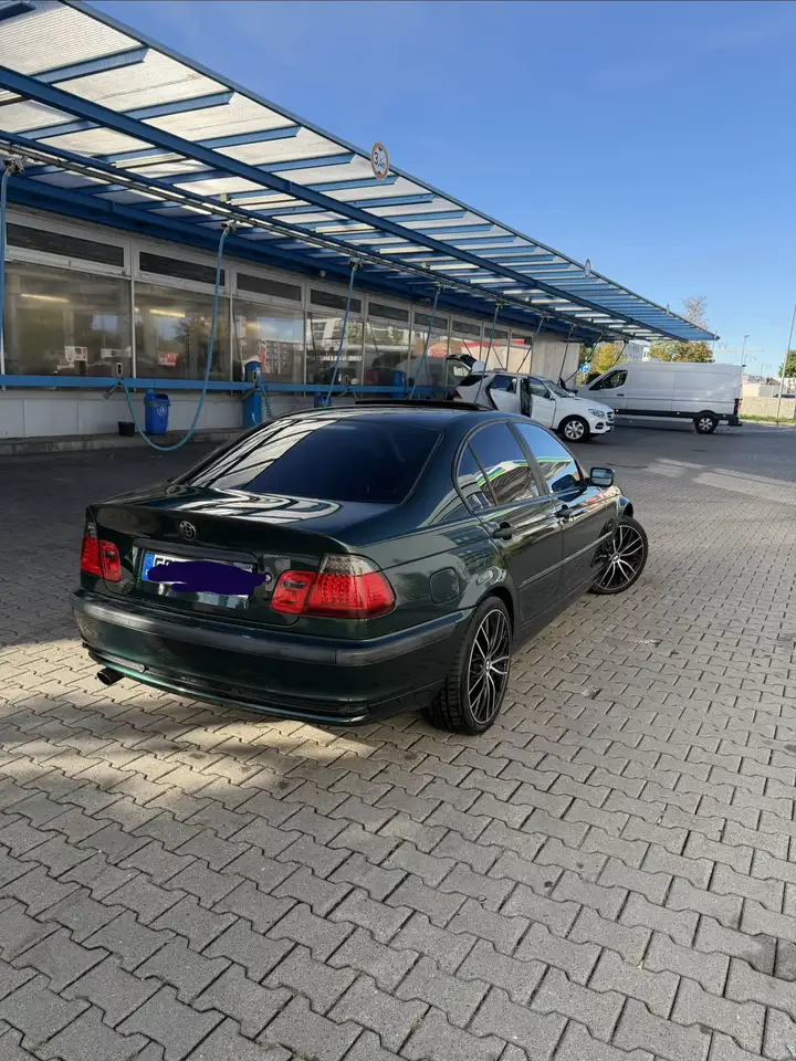 BMW 318i, foto 4