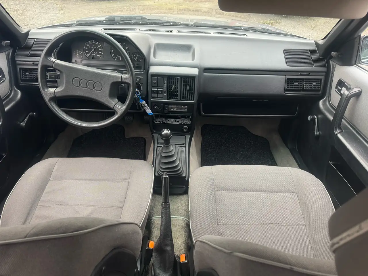Audi 100 CD, foto 5
