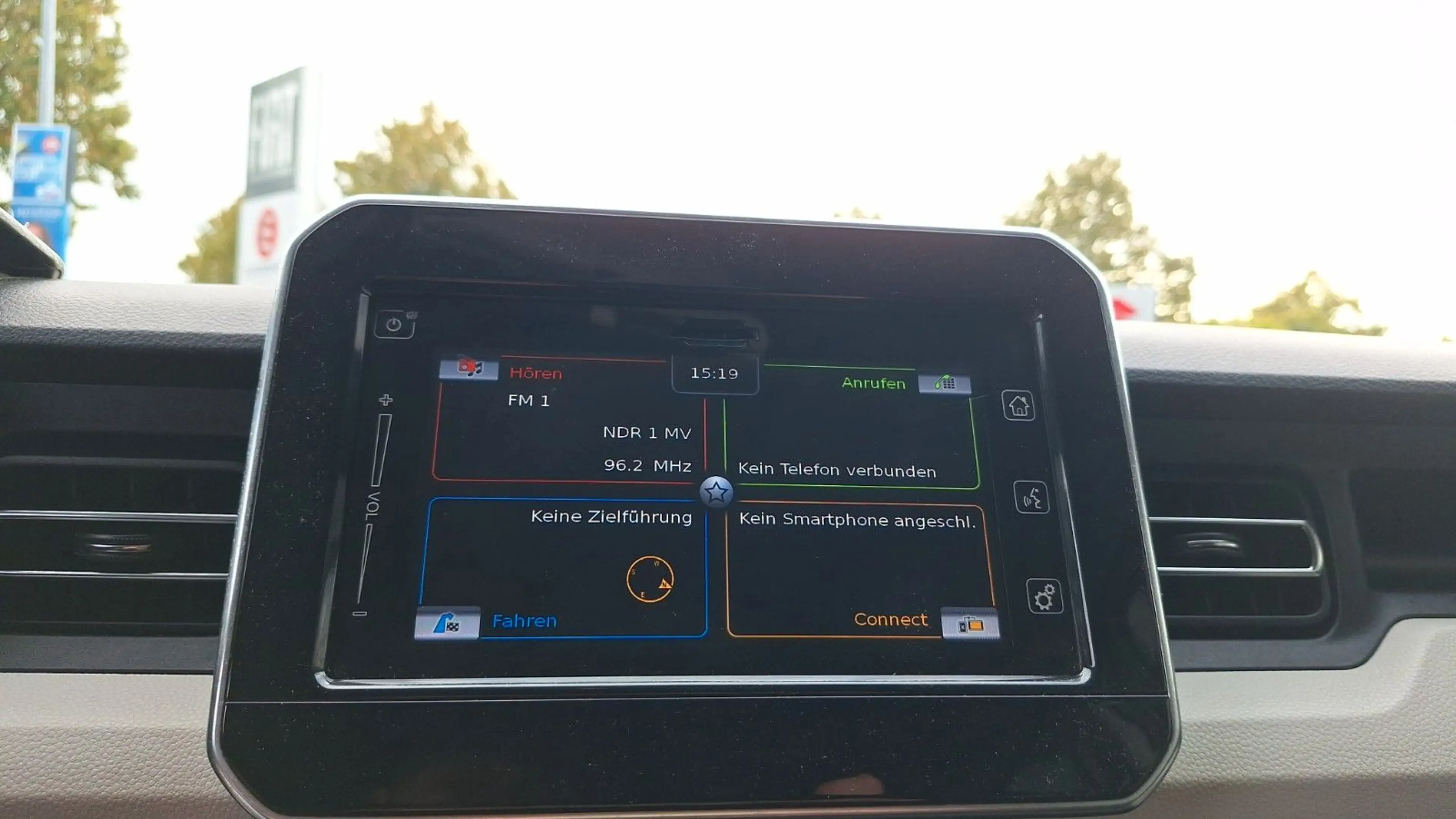 Suzuki Ignis Comfort+ — photo 10