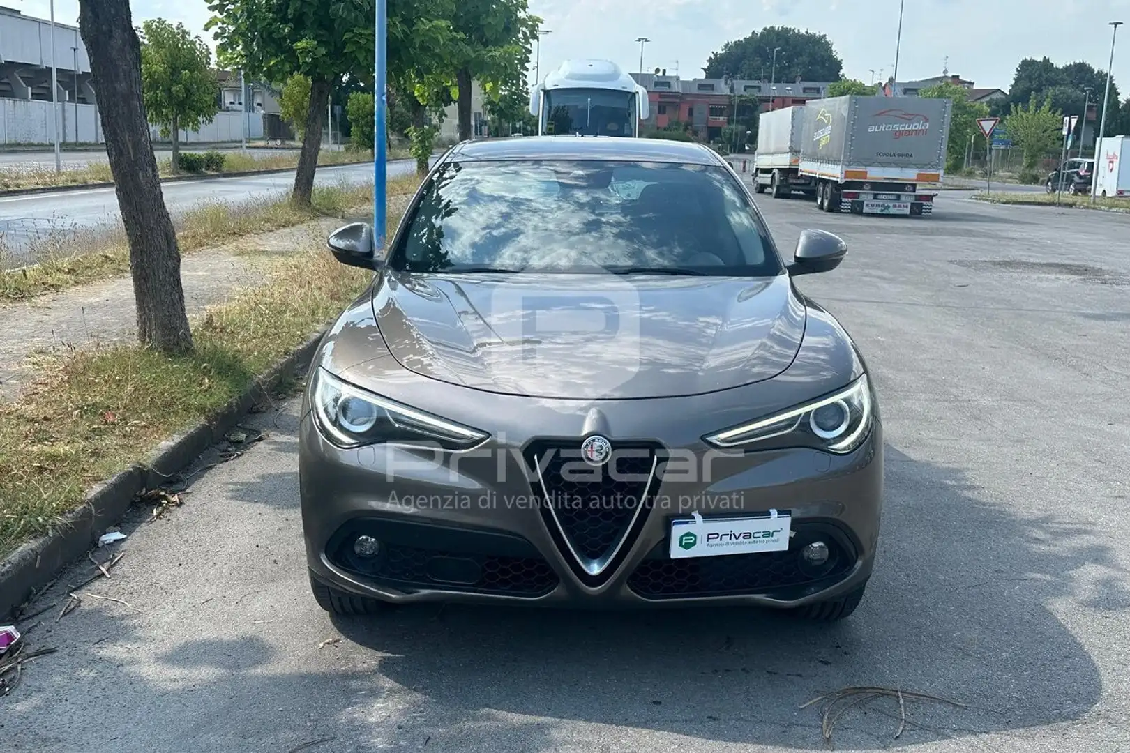 Alfa Romeo Stelvio Stelvio 2.2 Turbodiesel 180 CV AT8 Q4 Executive Argent - 2