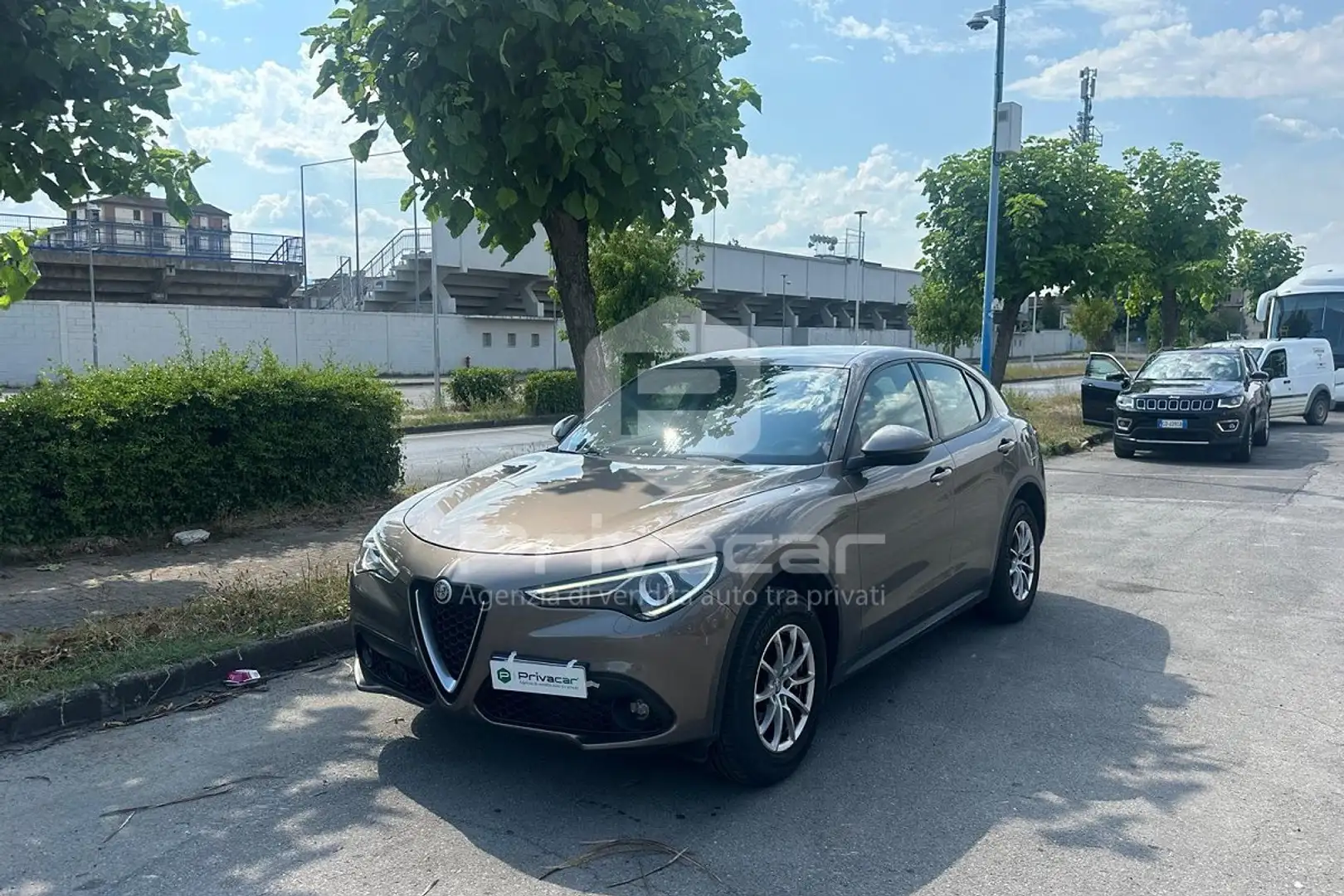 Alfa Romeo Stelvio Stelvio 2.2 Turbodiesel 180 CV AT8 Q4 Executive Argent - 1