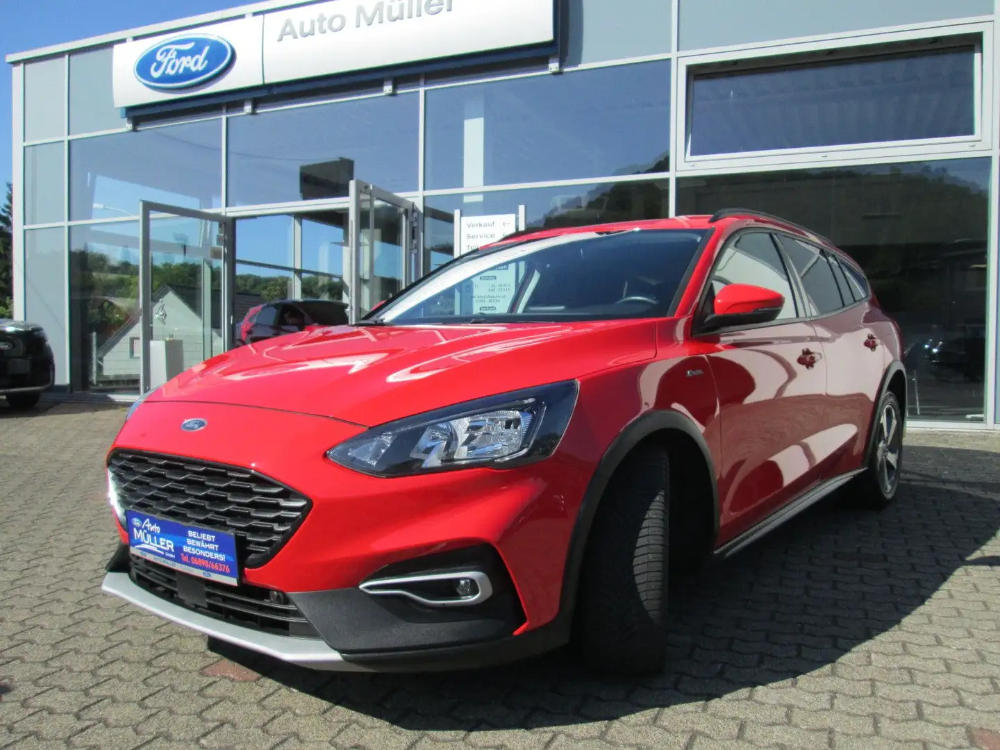 Ford Focus Turnier Active Rot - 1