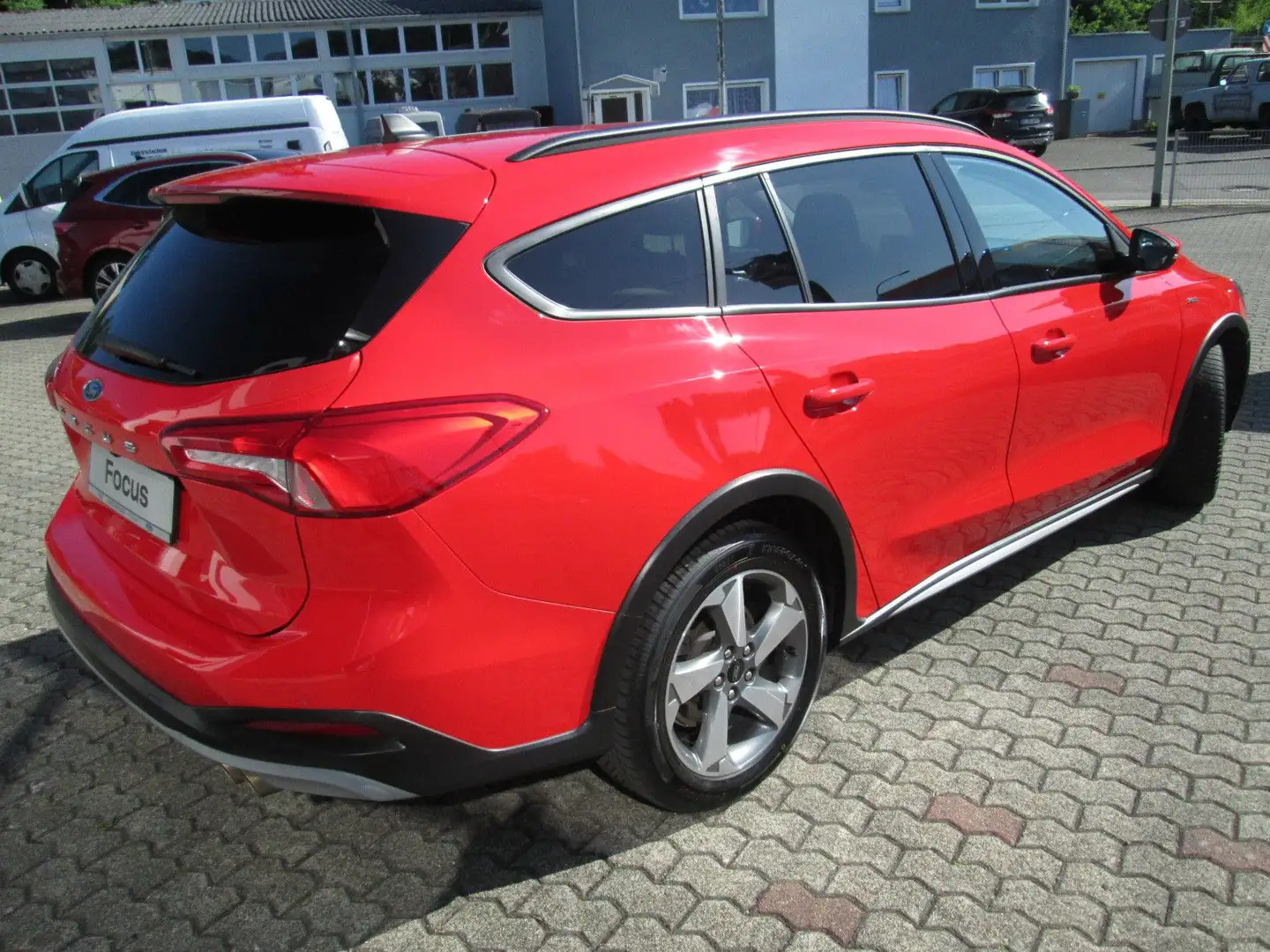 Ford Focus Turnier Active Rot - 2