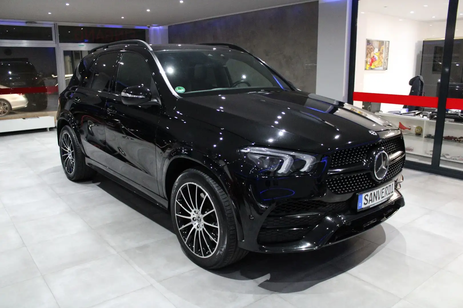 Mercedes-Benz GLE 350 d AMG-SPORTPAKET NIGHT DIAMANT Noir - 2