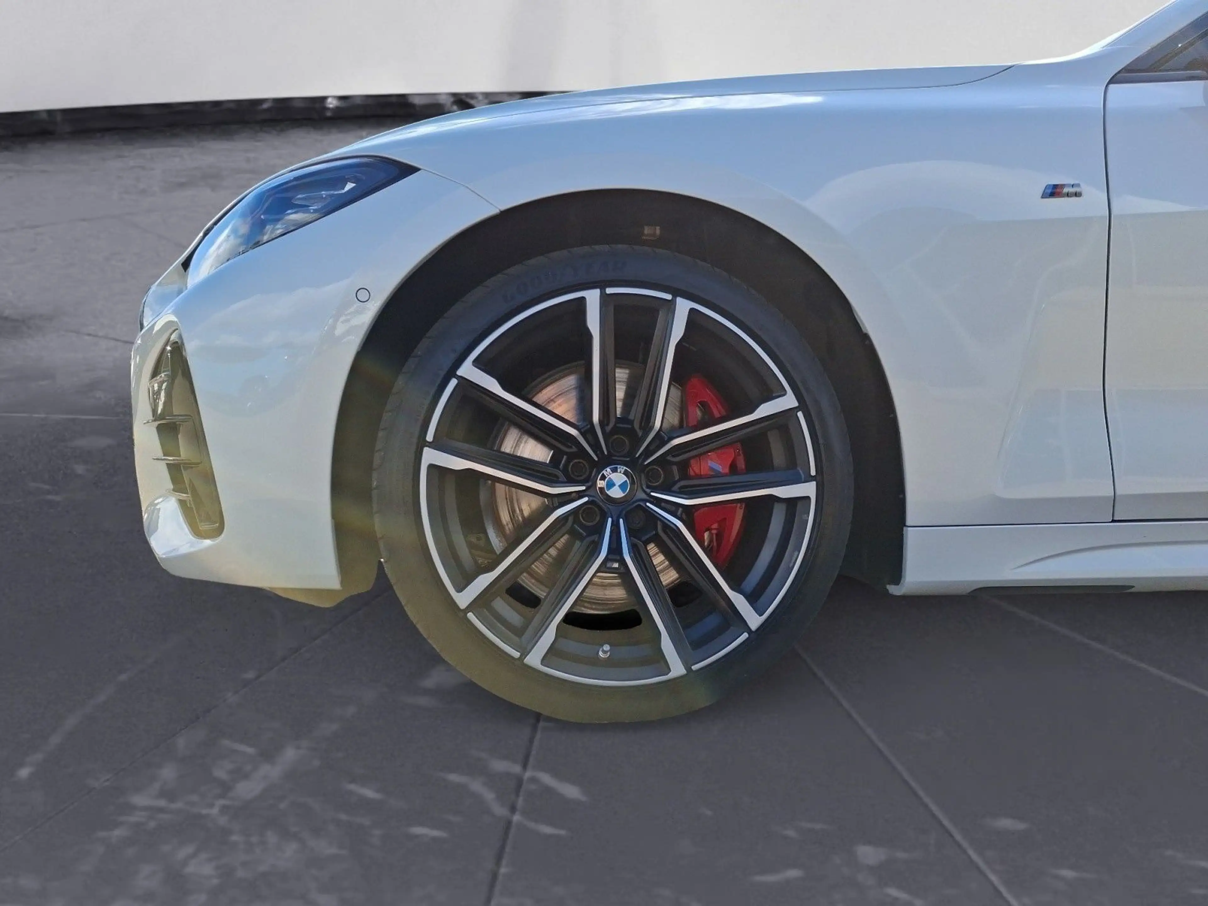 BMW M4 i xDrive Cabrio M SPORT AHK PRO Driving Assi — photo 8
