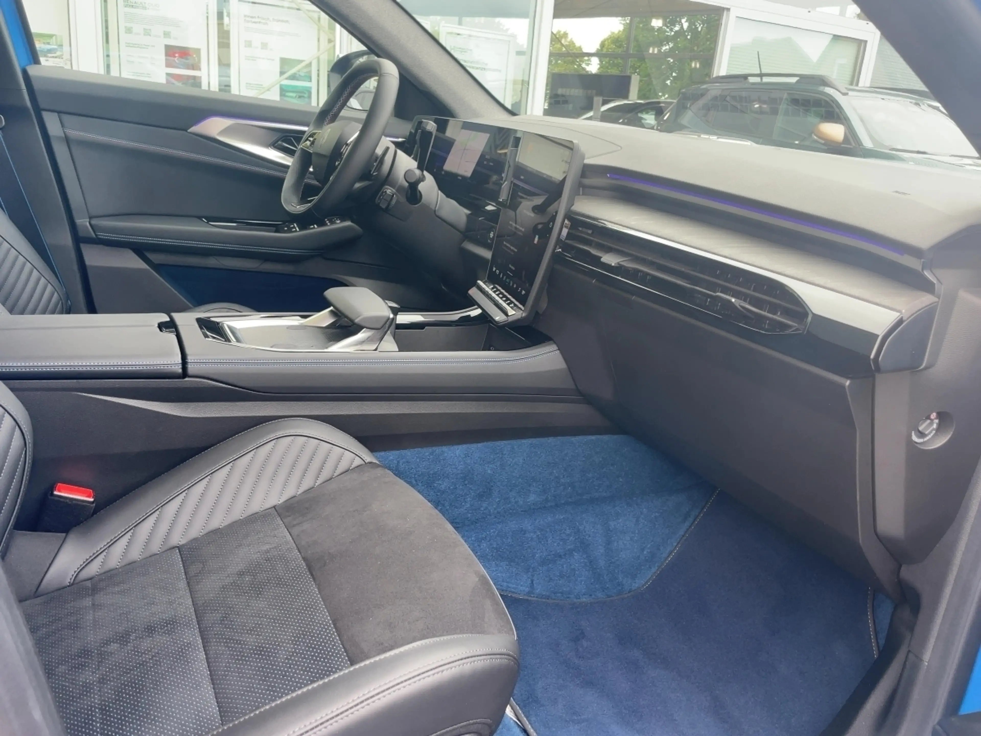 Renault Rafale Atelier Alpine Plug-in 300 4x4 PANO+MATT — photo 7