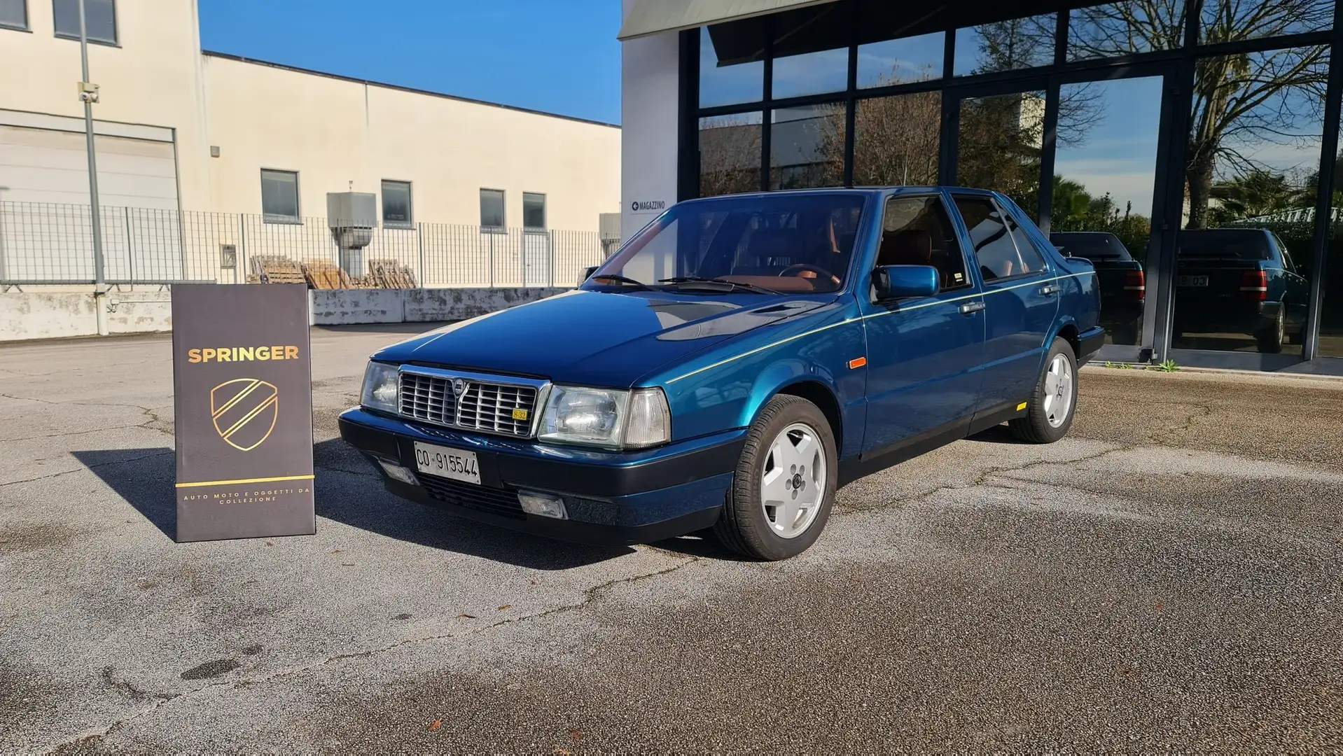 Lancia Thema Ferrari 8.32 - 1